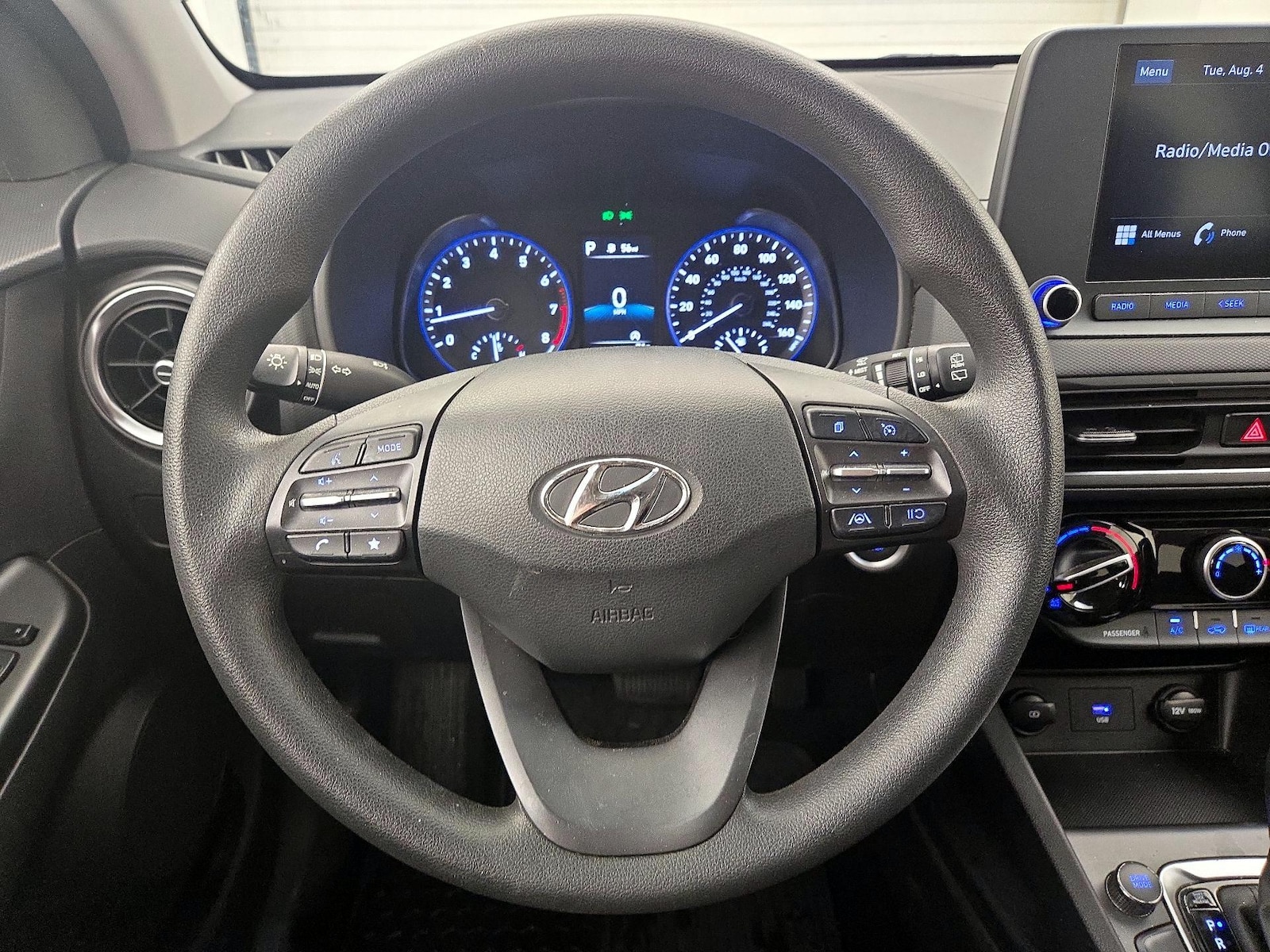 2022 Hyundai Kona SEL - Photo 11