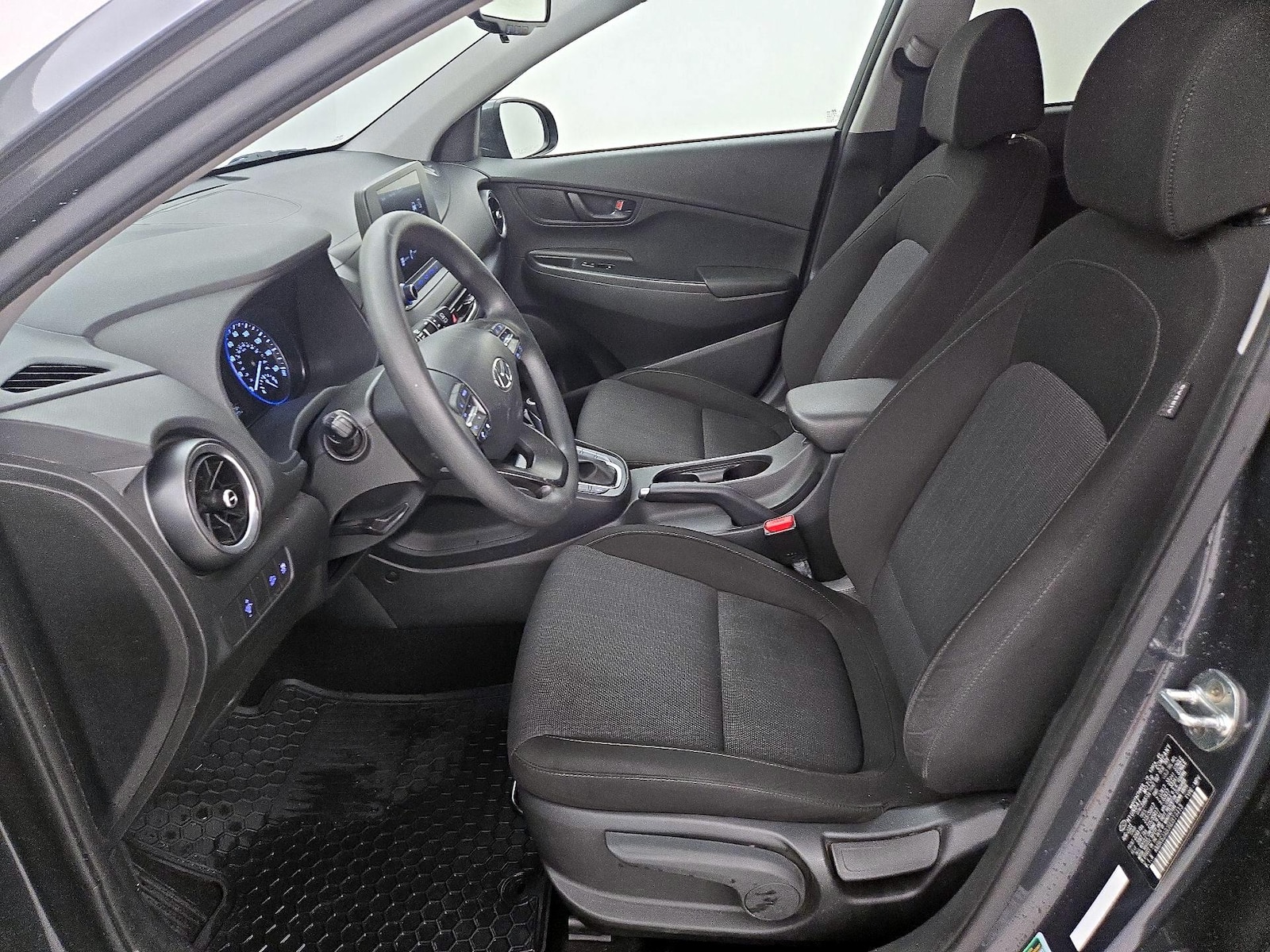 2022 Hyundai Kona SEL - Photo 12