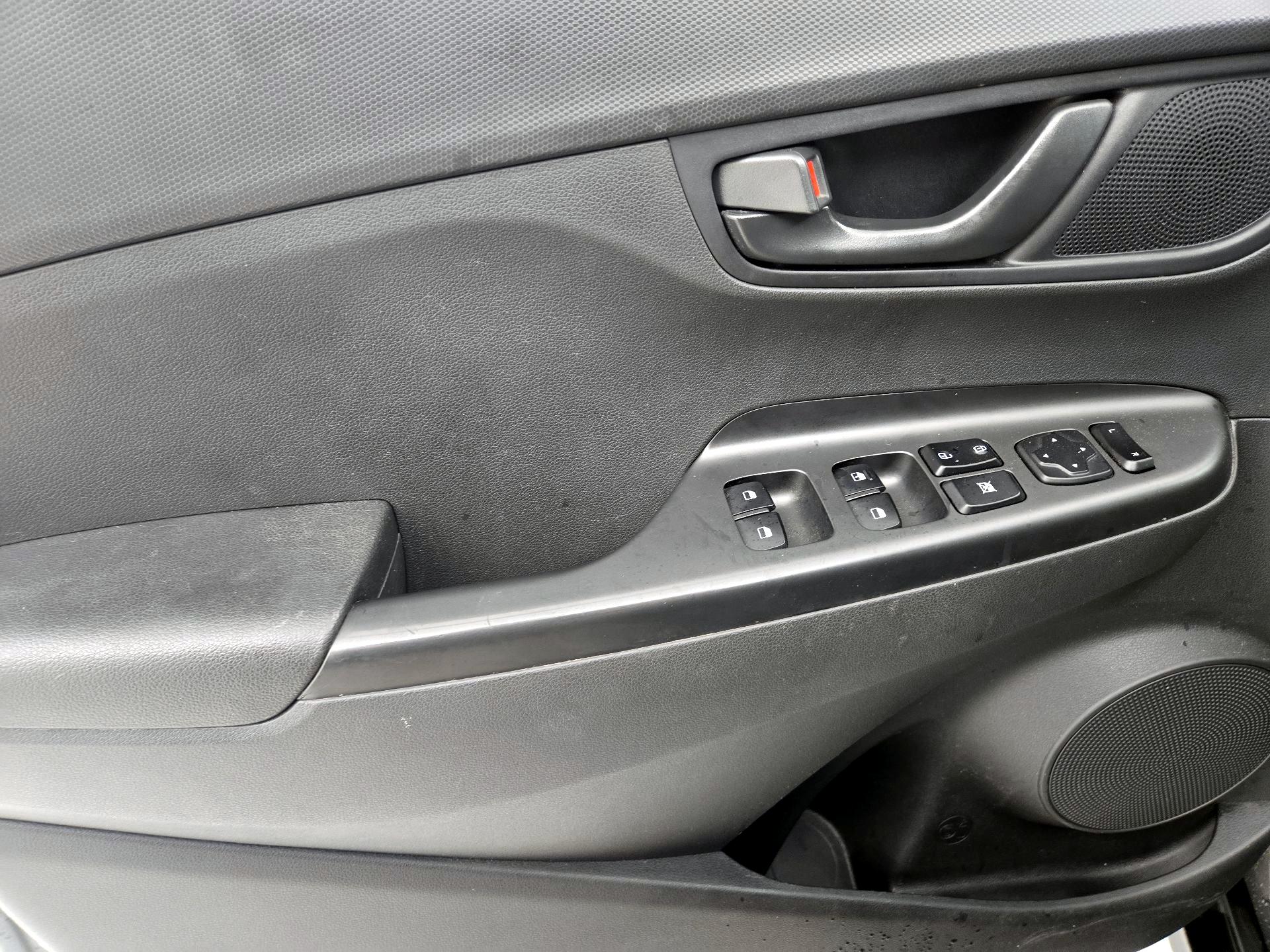 Thumbnail: 2022 Hyundai Kona - 12