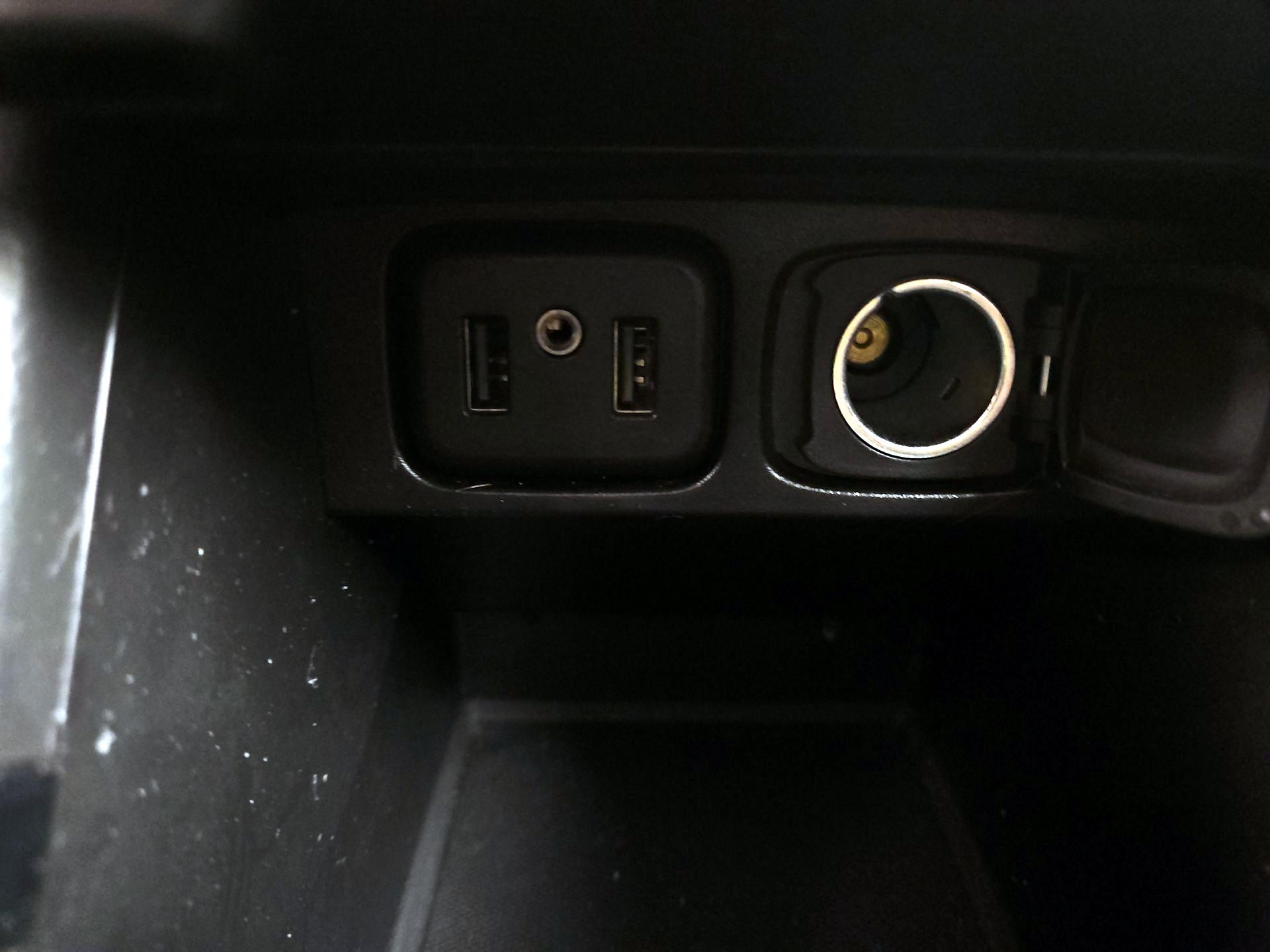 Thumbnail: 2021 Buick Encore - 18