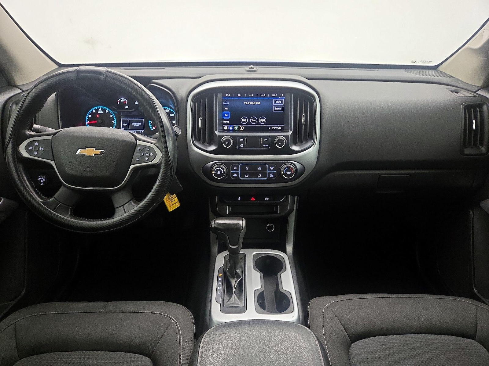 2021 Chevrolet Colorado LT - Photo 10