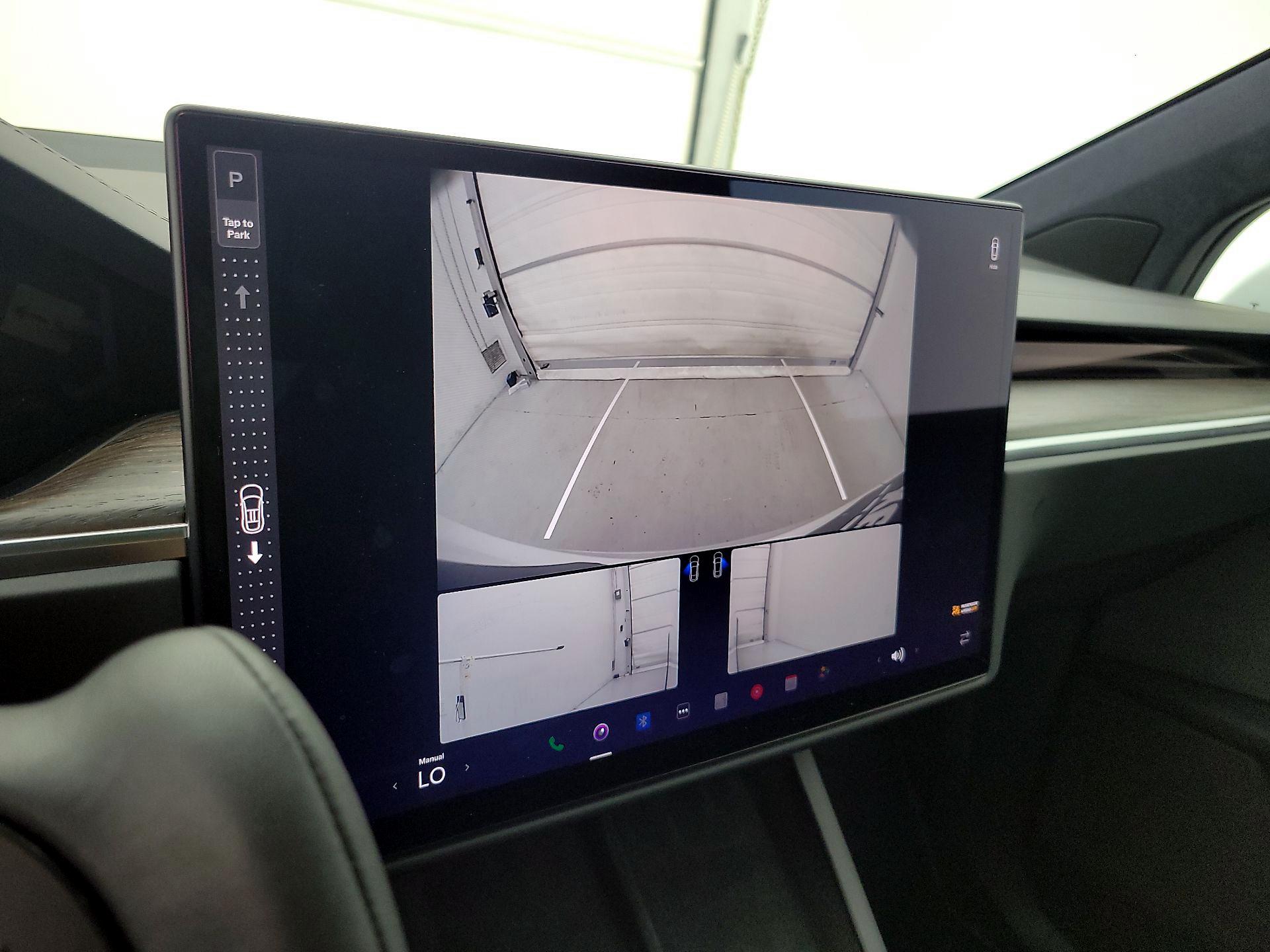 Thumbnail: 2023 Tesla Model X - 14