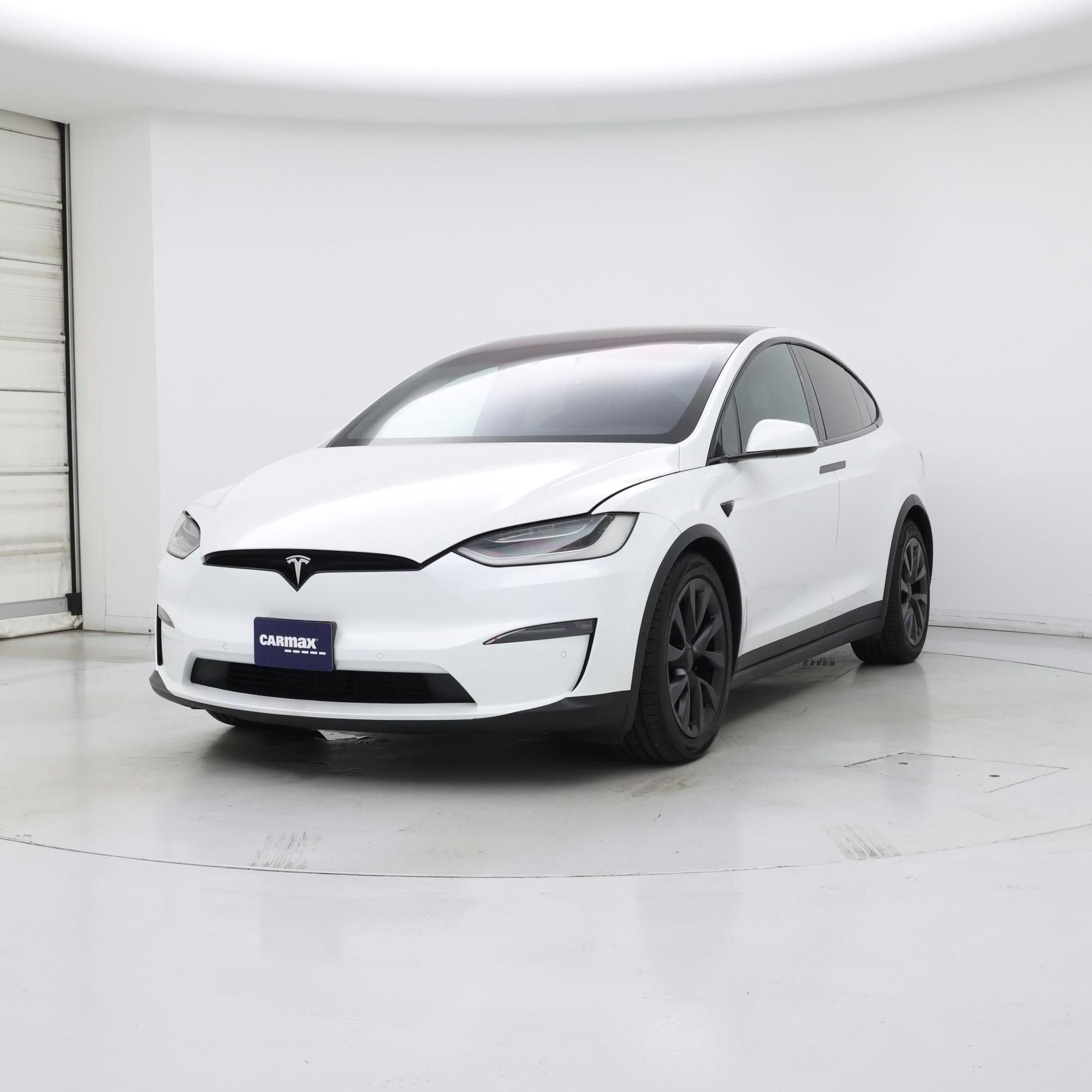 Thumbnail: 2023 Tesla Model X - 4