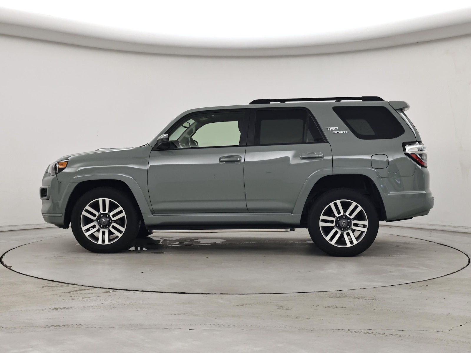 2022 Toyota 4Runner TRD Sport - Photo 4