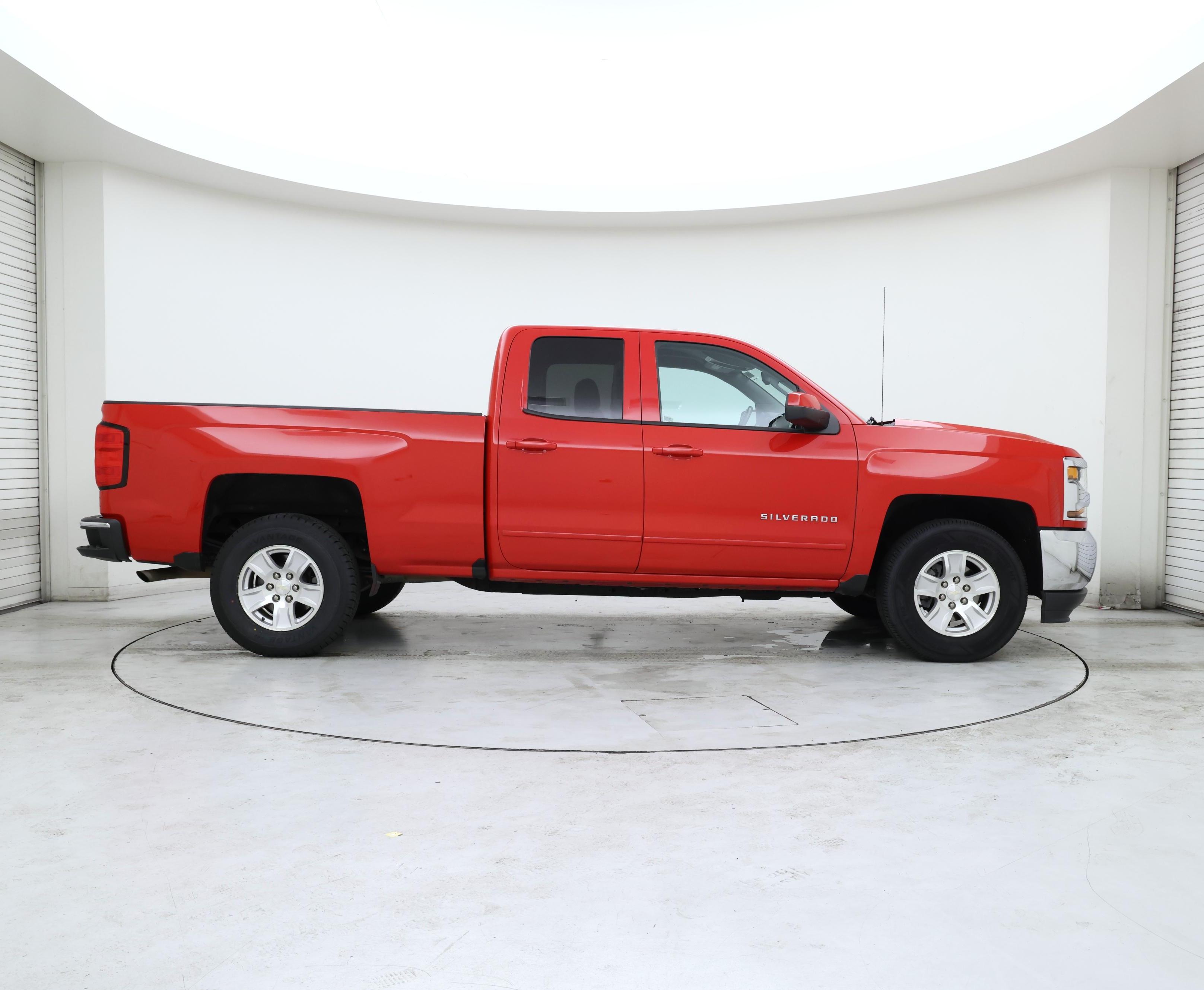 Thumbnail: 2019 Chevrolet Silverado 1500 - 7