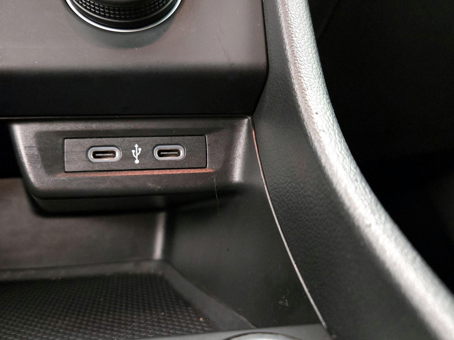 Thumbnail: 2024 Volkswagen Jetta - 18