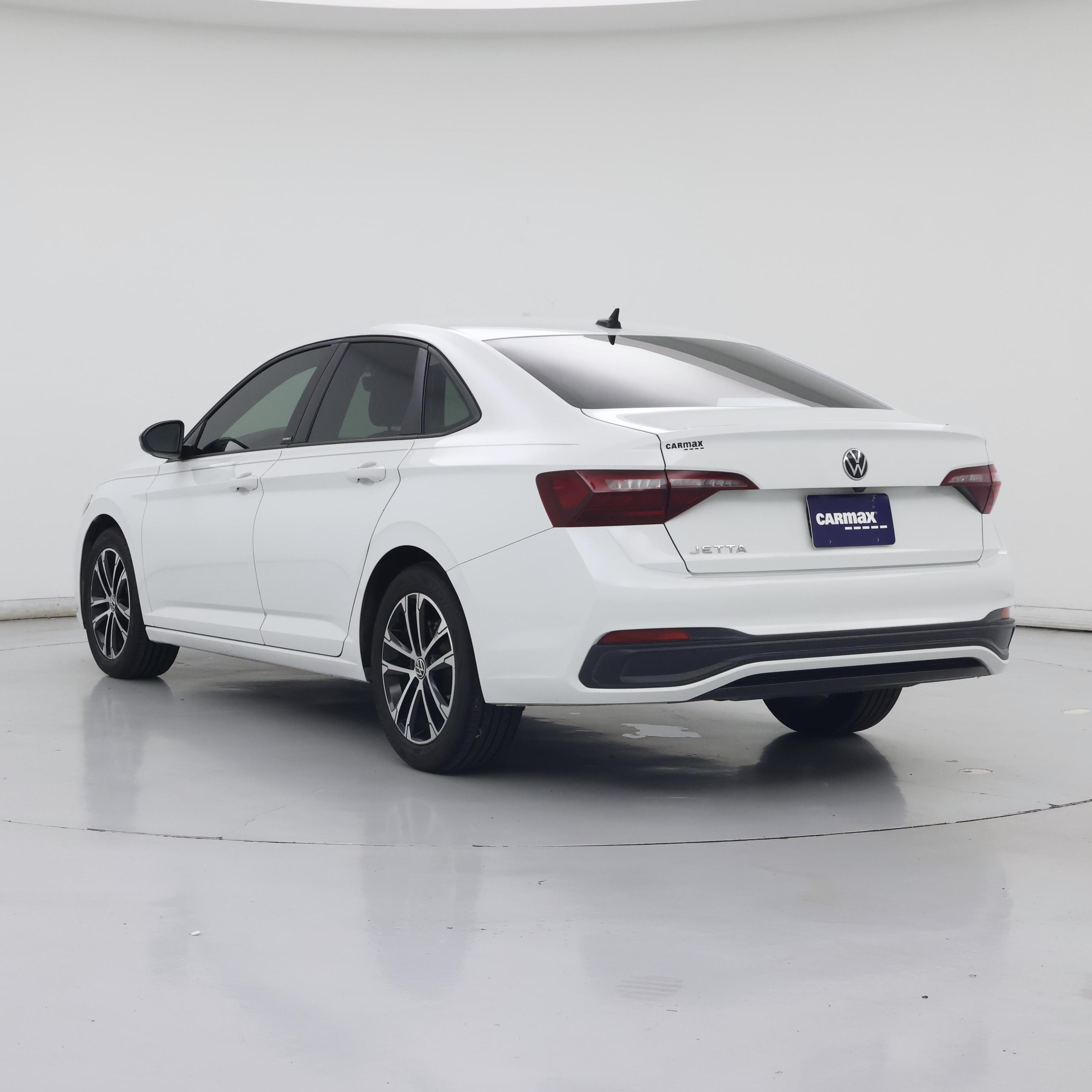 Thumbnail: 2024 Volkswagen Jetta - 2