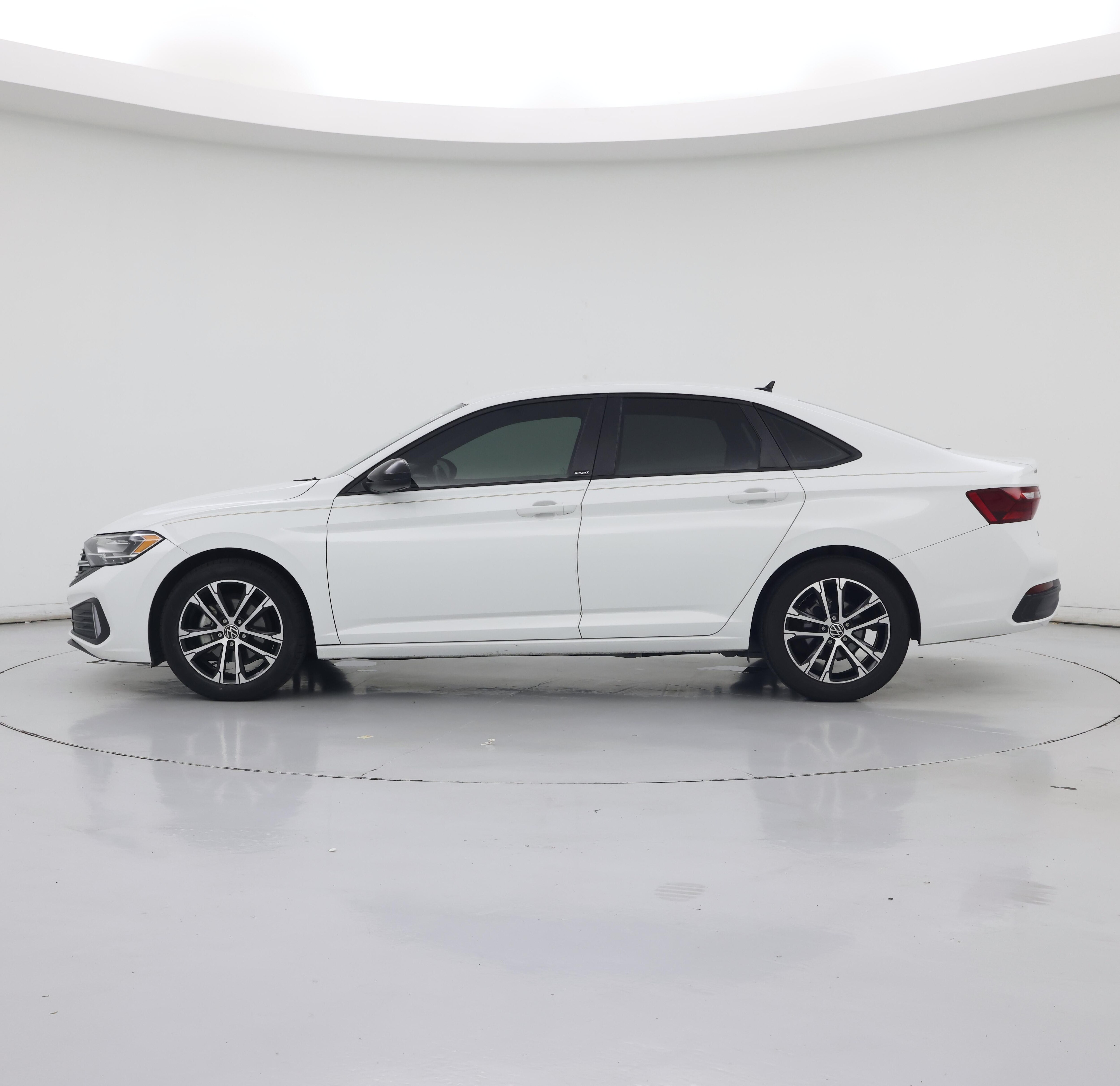 Thumbnail: 2024 Volkswagen Jetta - 3