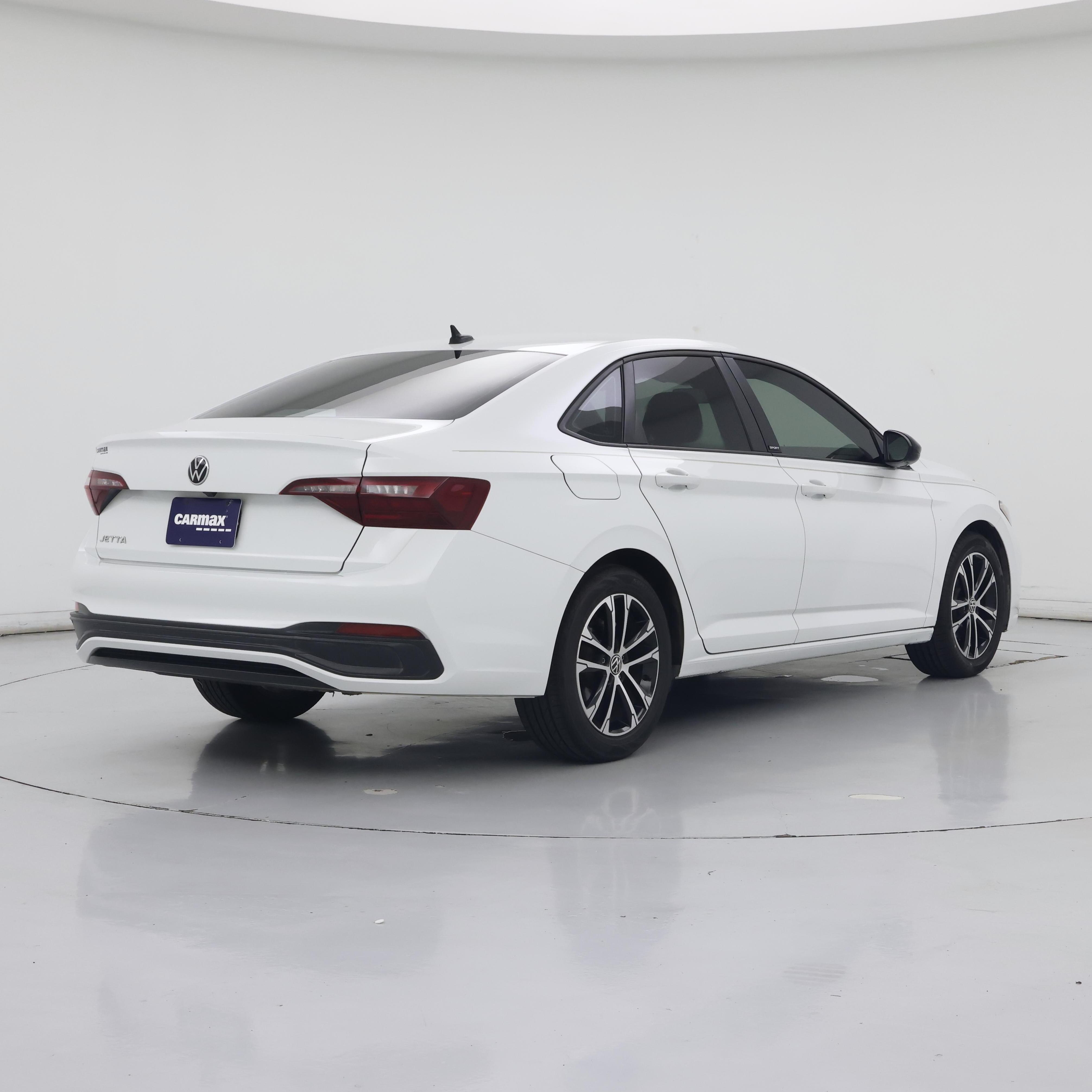 Thumbnail: 2024 Volkswagen Jetta - 8