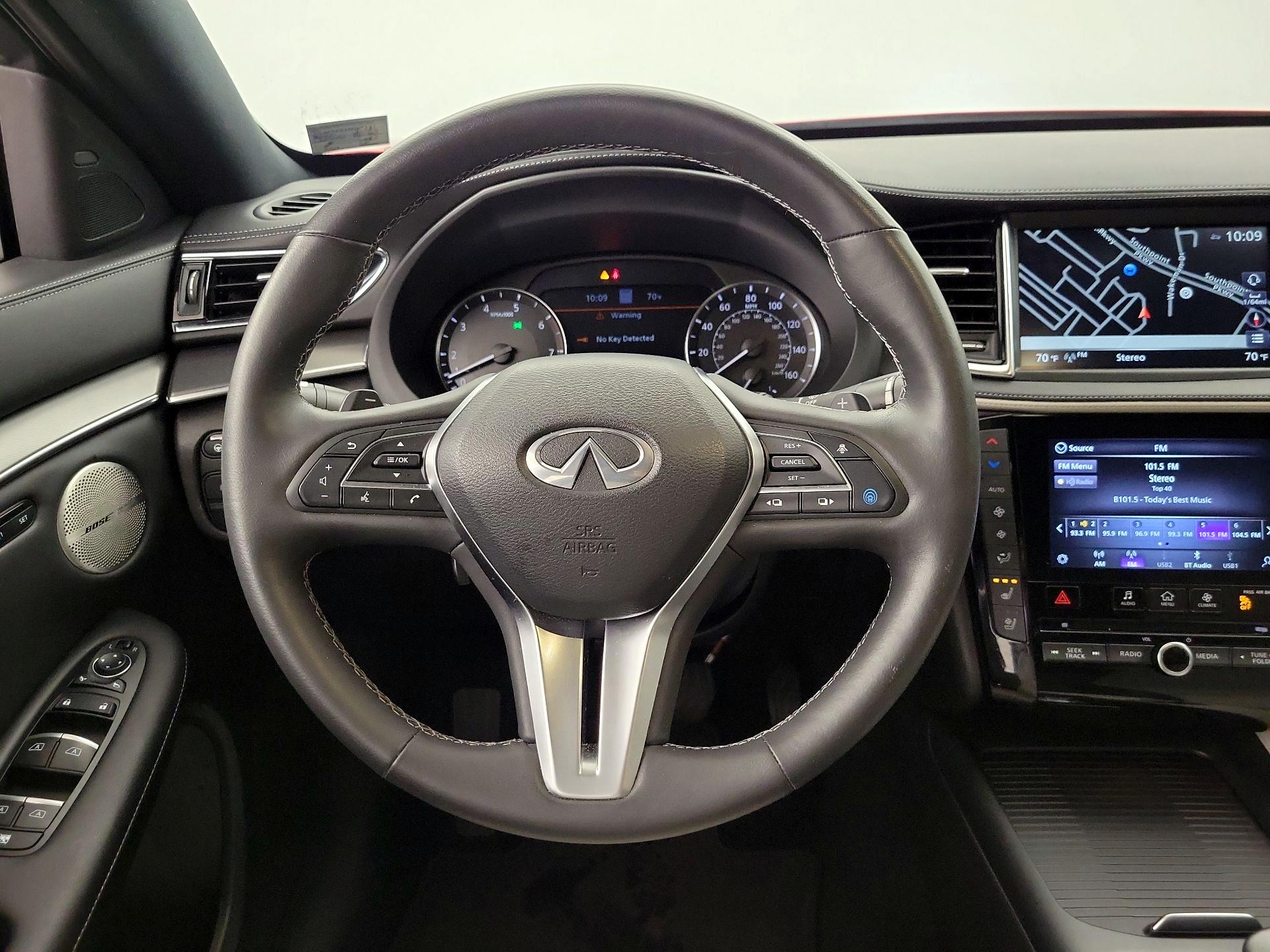 Thumbnail: 2023 INFINITI QX55 - 10