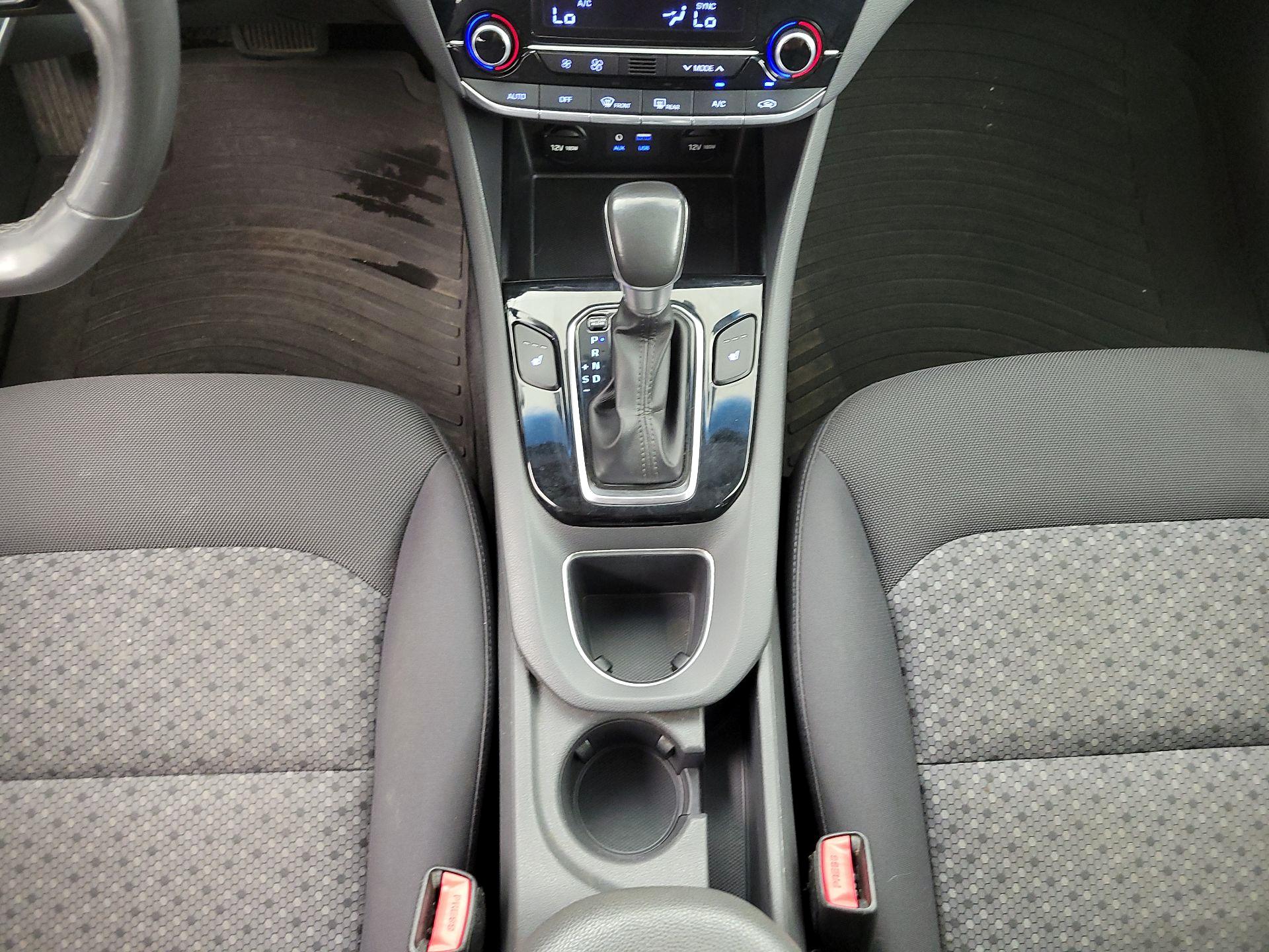 Thumbnail: 2019 Hyundai Ioniq - 17
