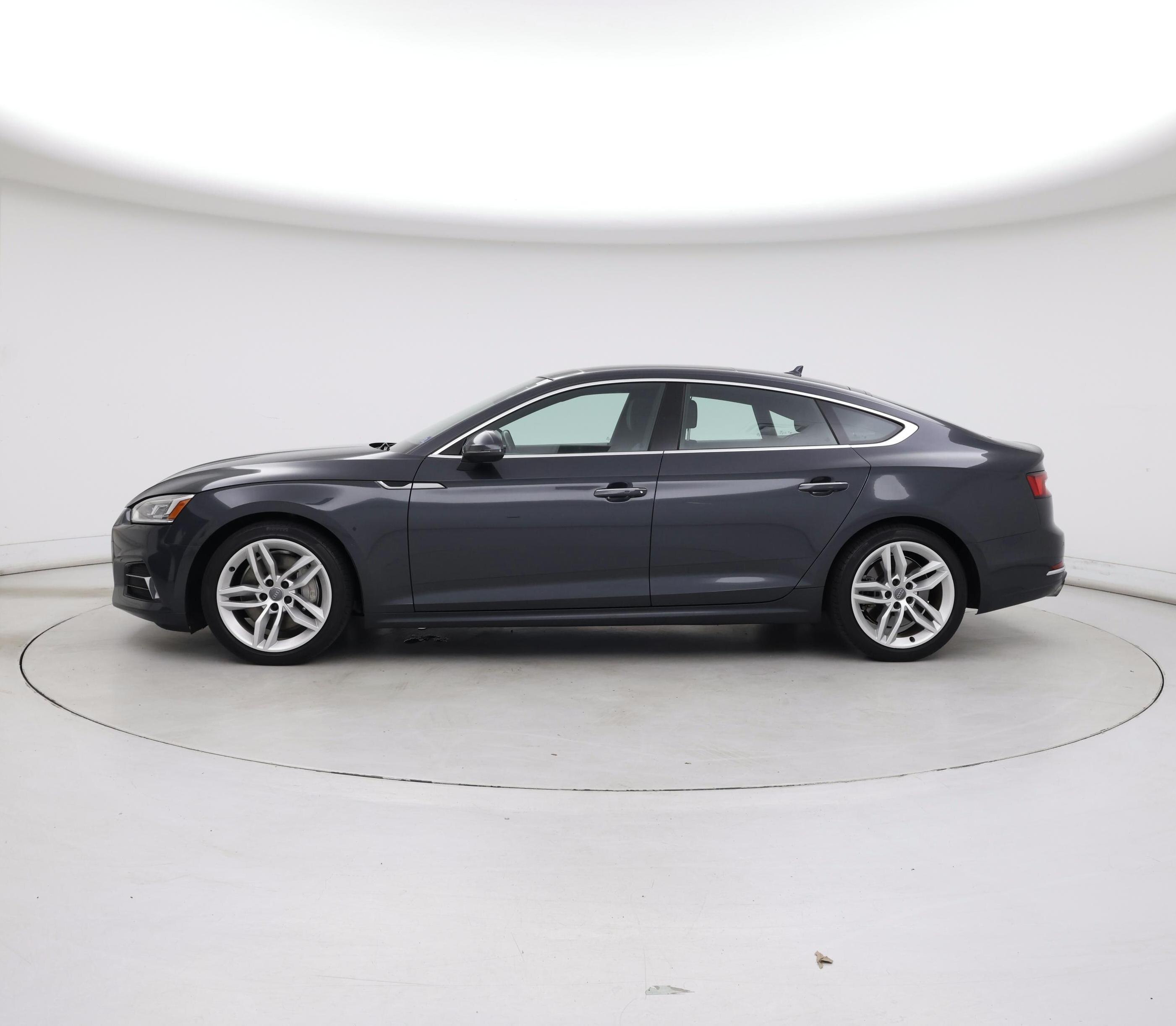 Thumbnail: 2019 Audi A5 - 3