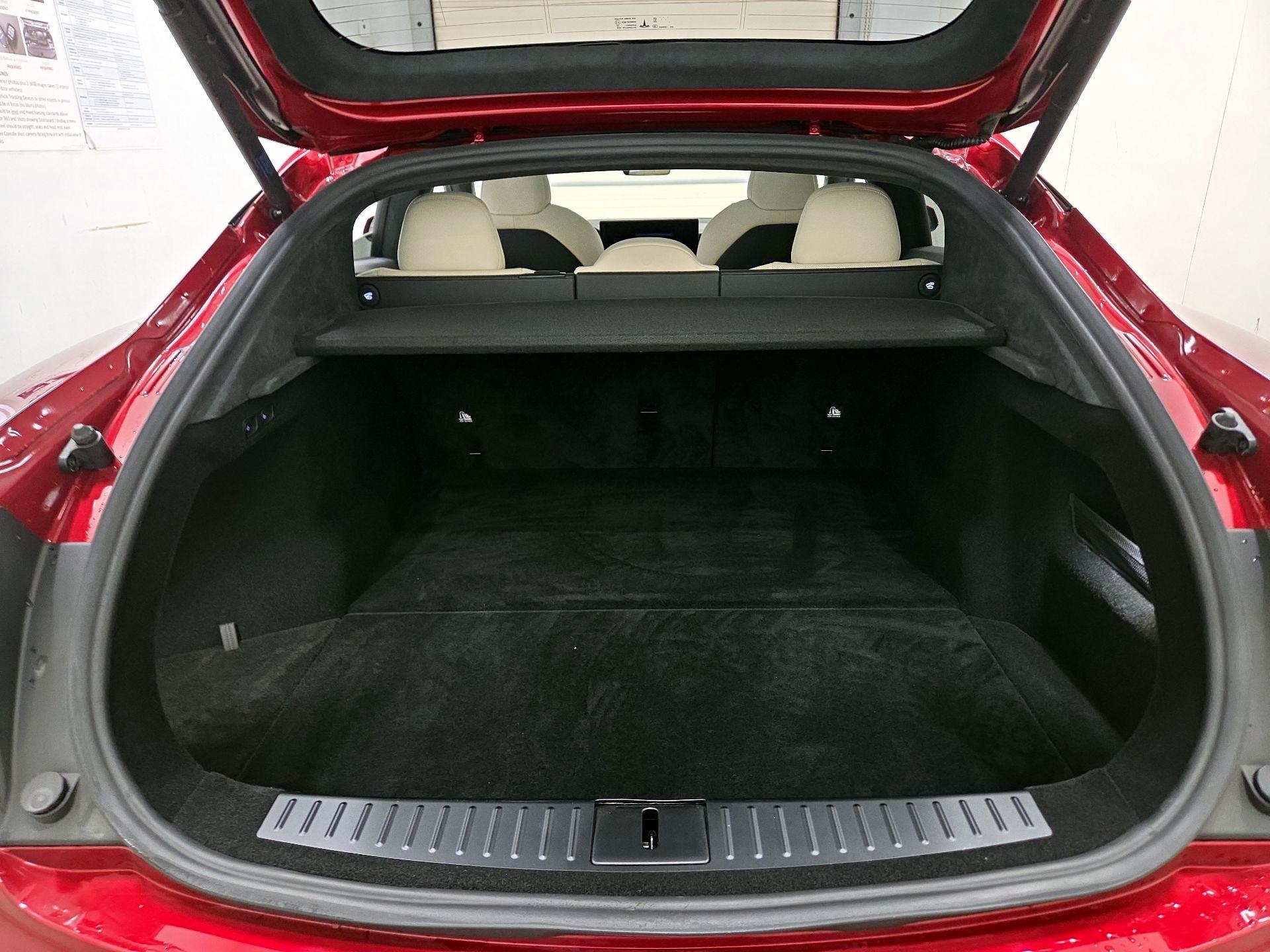Thumbnail: 2024 Tesla Model S - 20