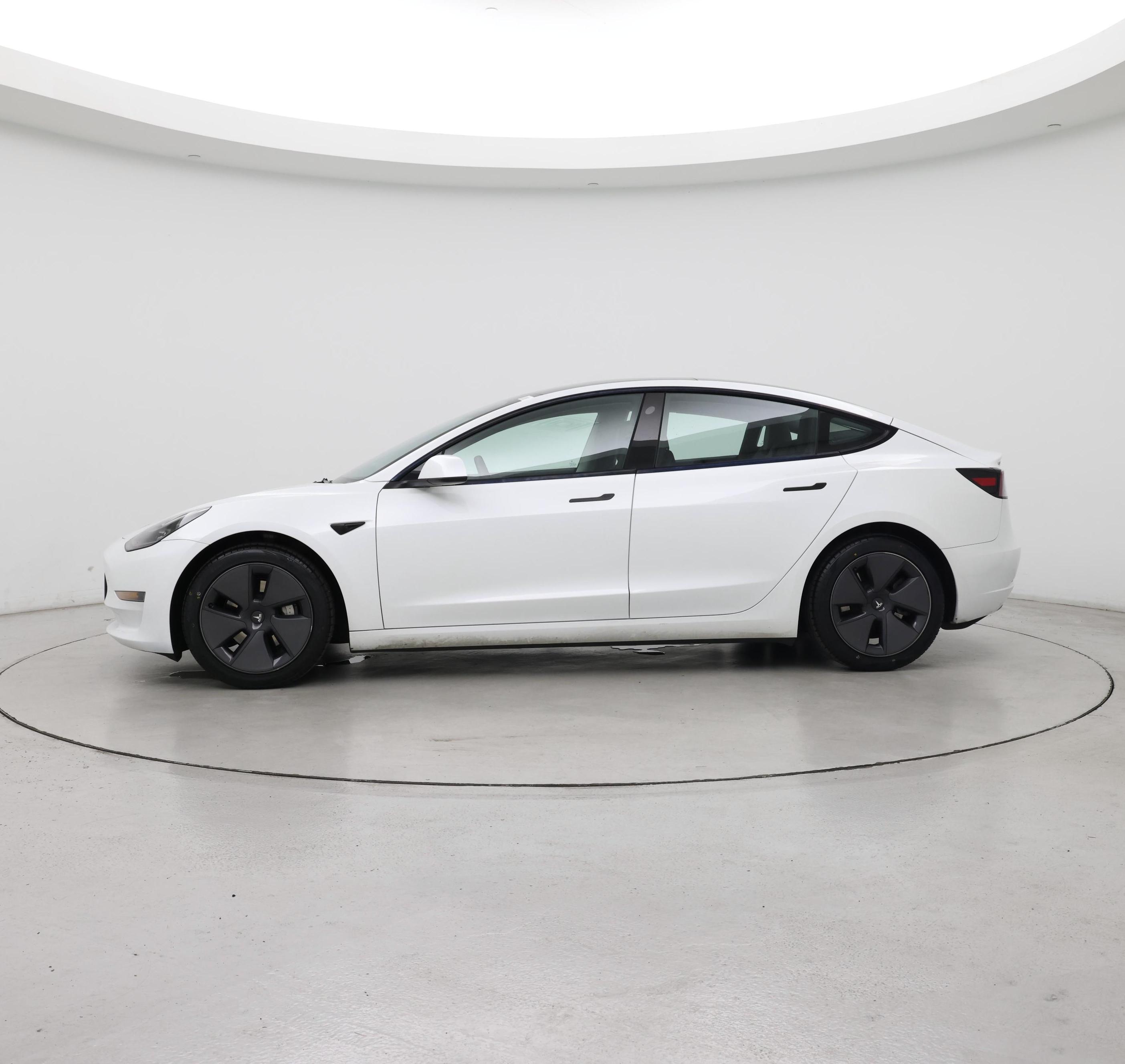Thumbnail: 2023 Tesla Model 3 - 3