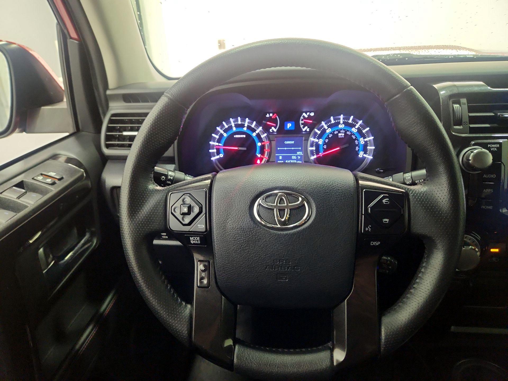 Thumbnail: 2019 Toyota 4Runner - 10