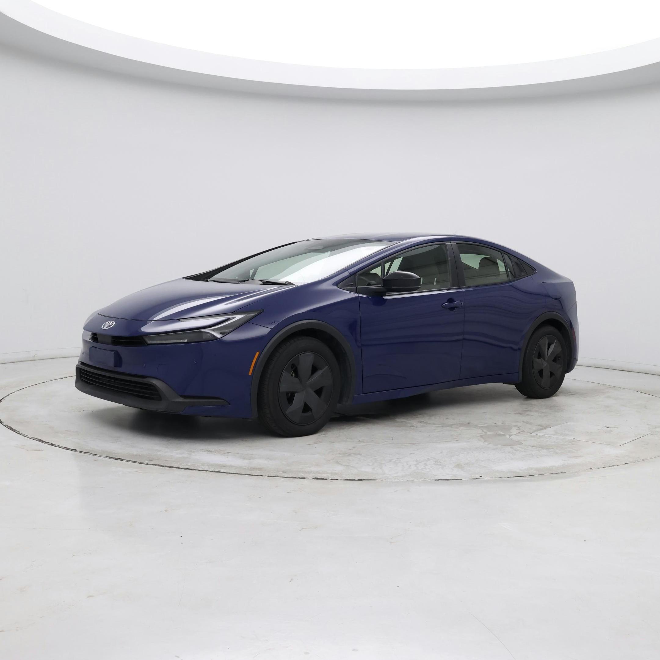 Thumbnail: 2023 Toyota Prius - 3