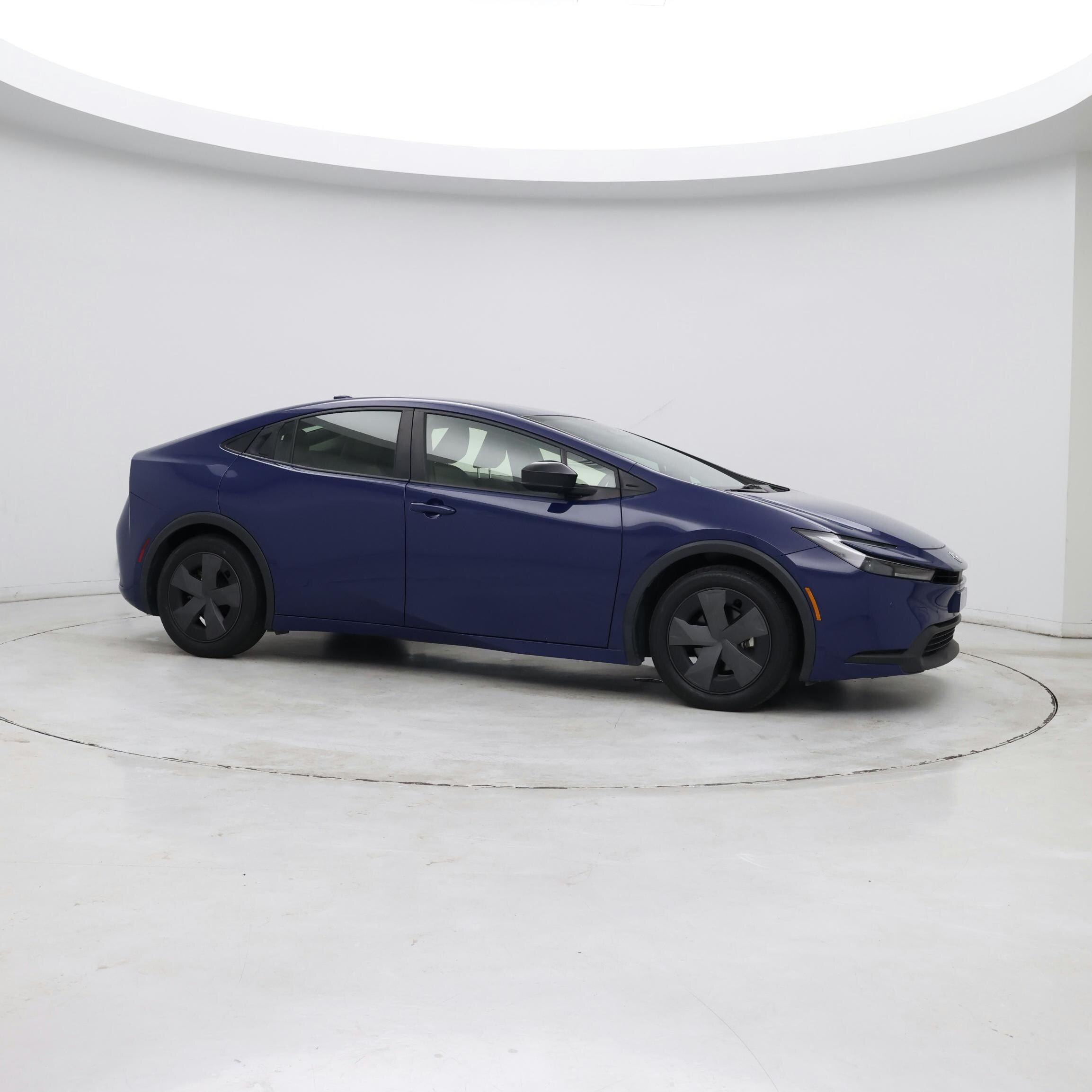 Thumbnail: 2023 Toyota Prius - 7