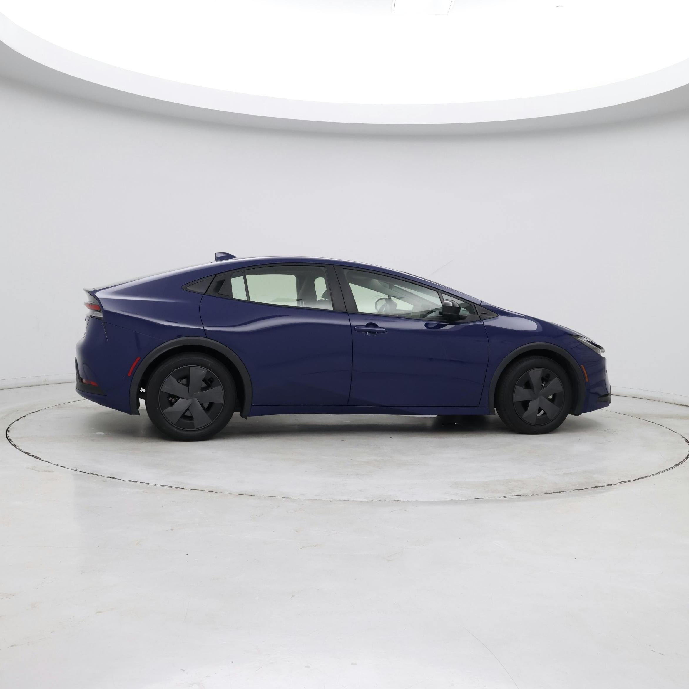 Thumbnail: 2023 Toyota Prius - 8