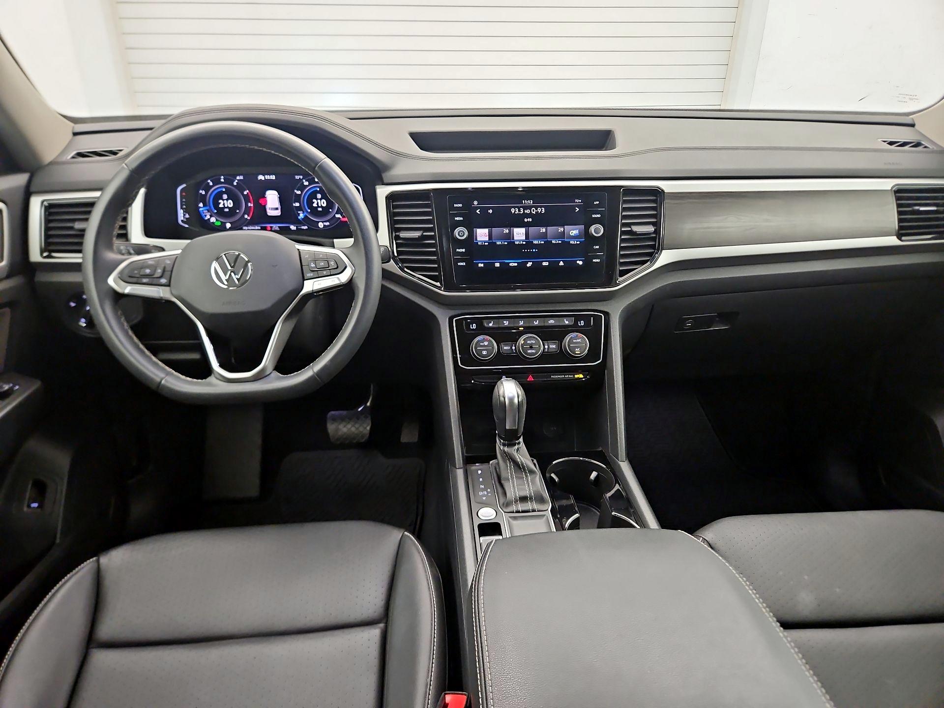Thumbnail: 2023 Volkswagen Atlas - 9