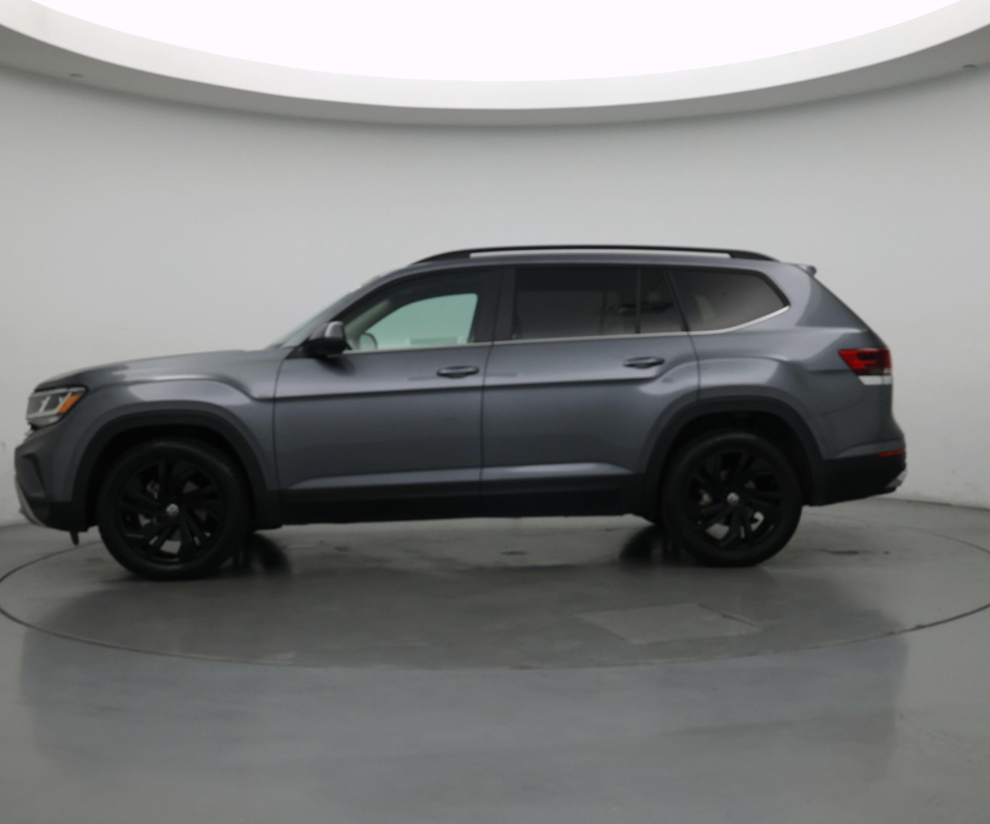 Thumbnail: 2023 Volkswagen Atlas - 3