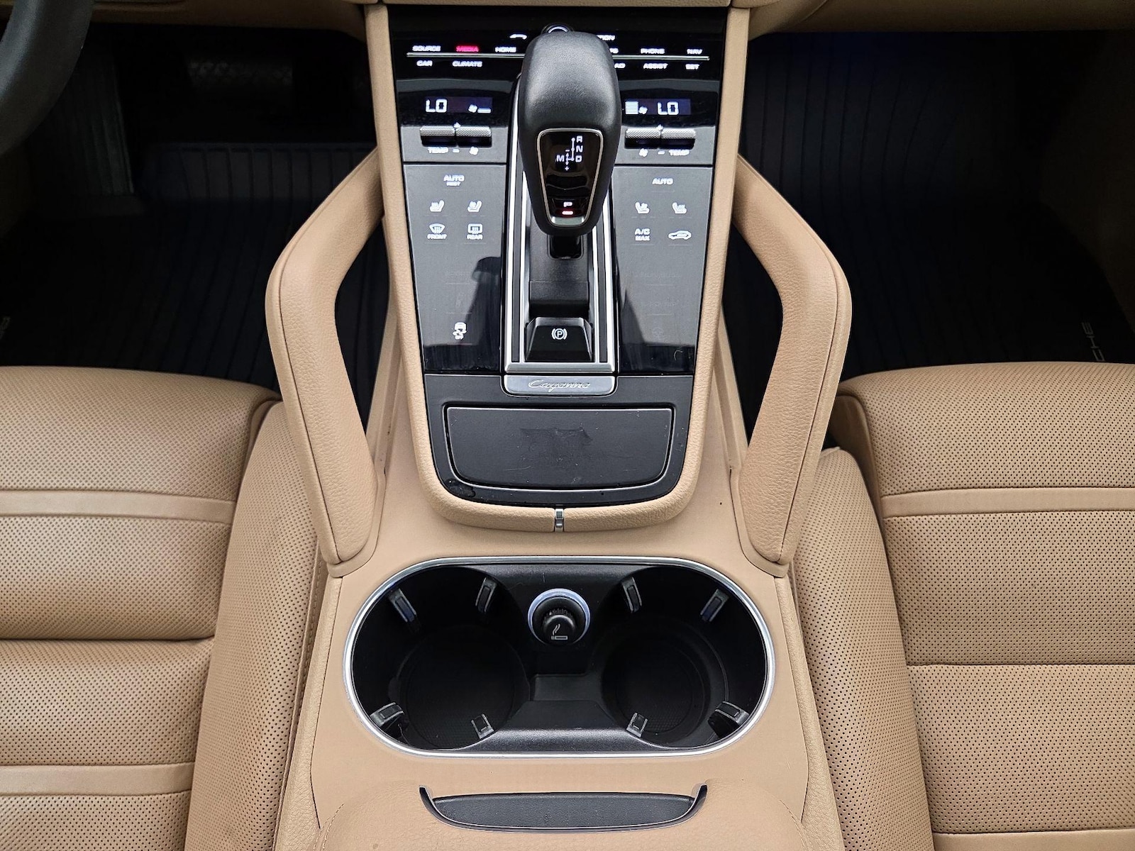 2019 Porsche Cayenne Base - Photo 19