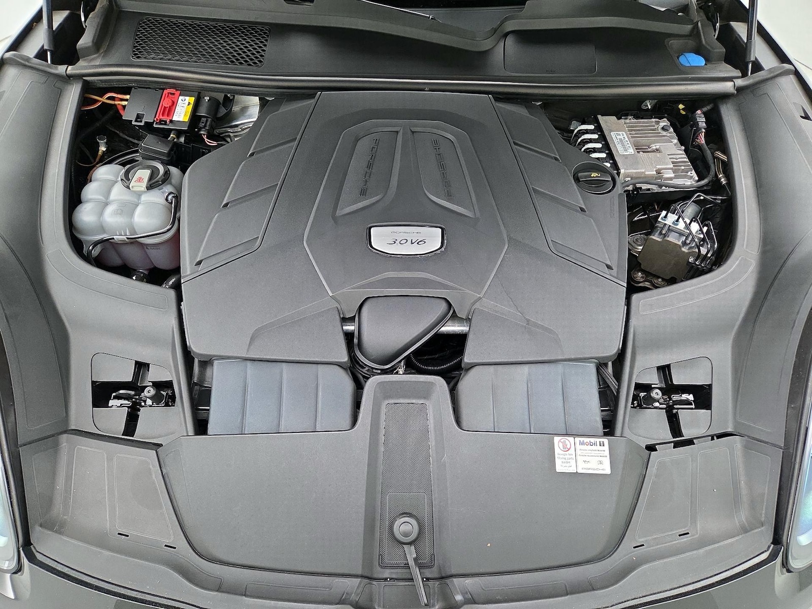 2019 Porsche Cayenne Base - Photo 24