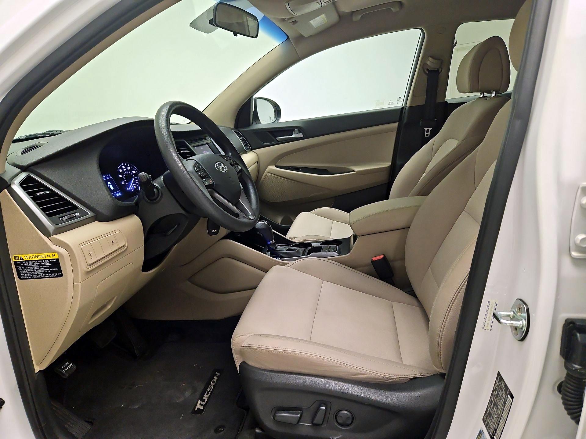 Thumbnail: 2017 Hyundai Tucson - 11