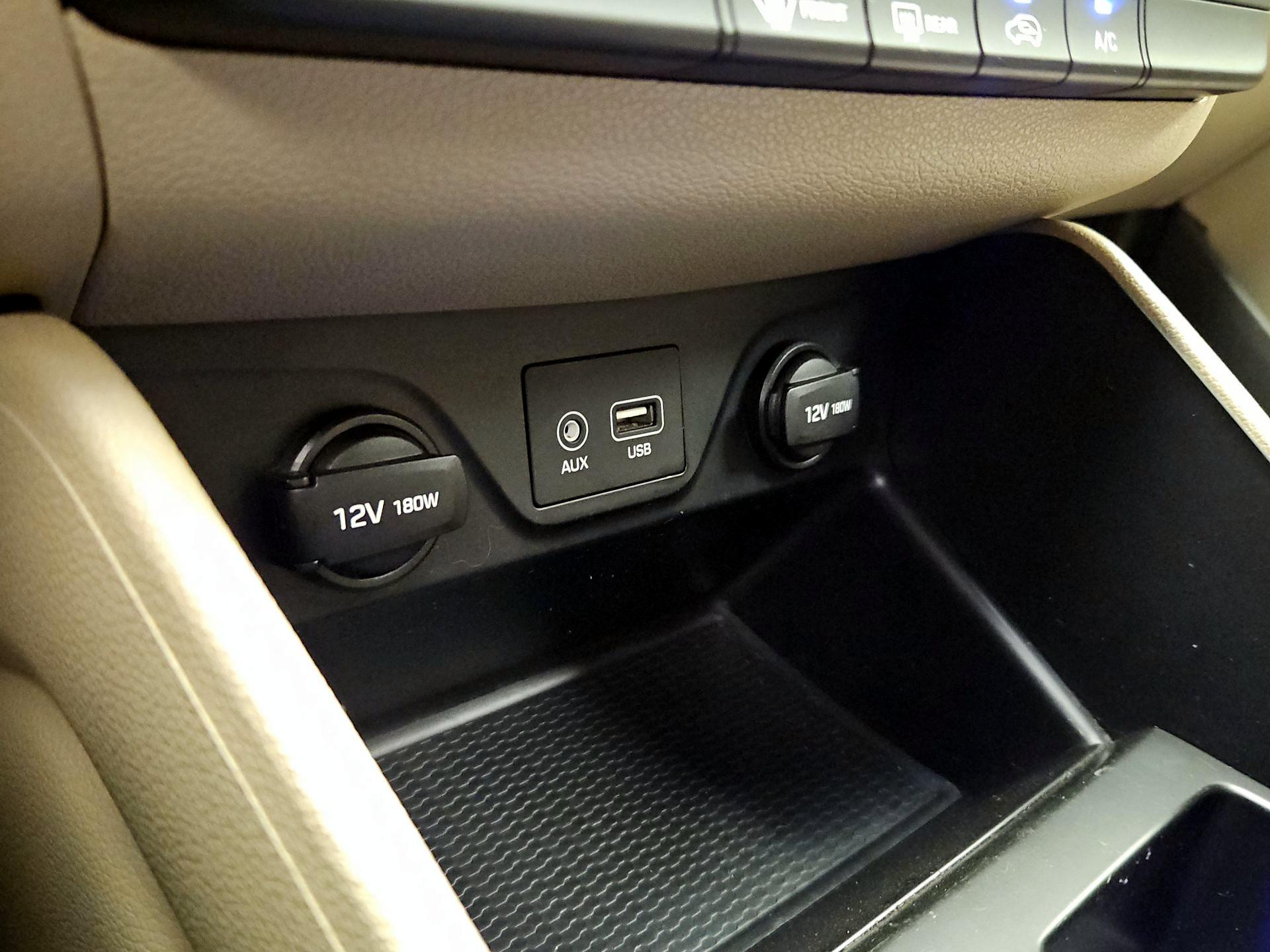 Thumbnail: 2017 Hyundai Tucson - 18