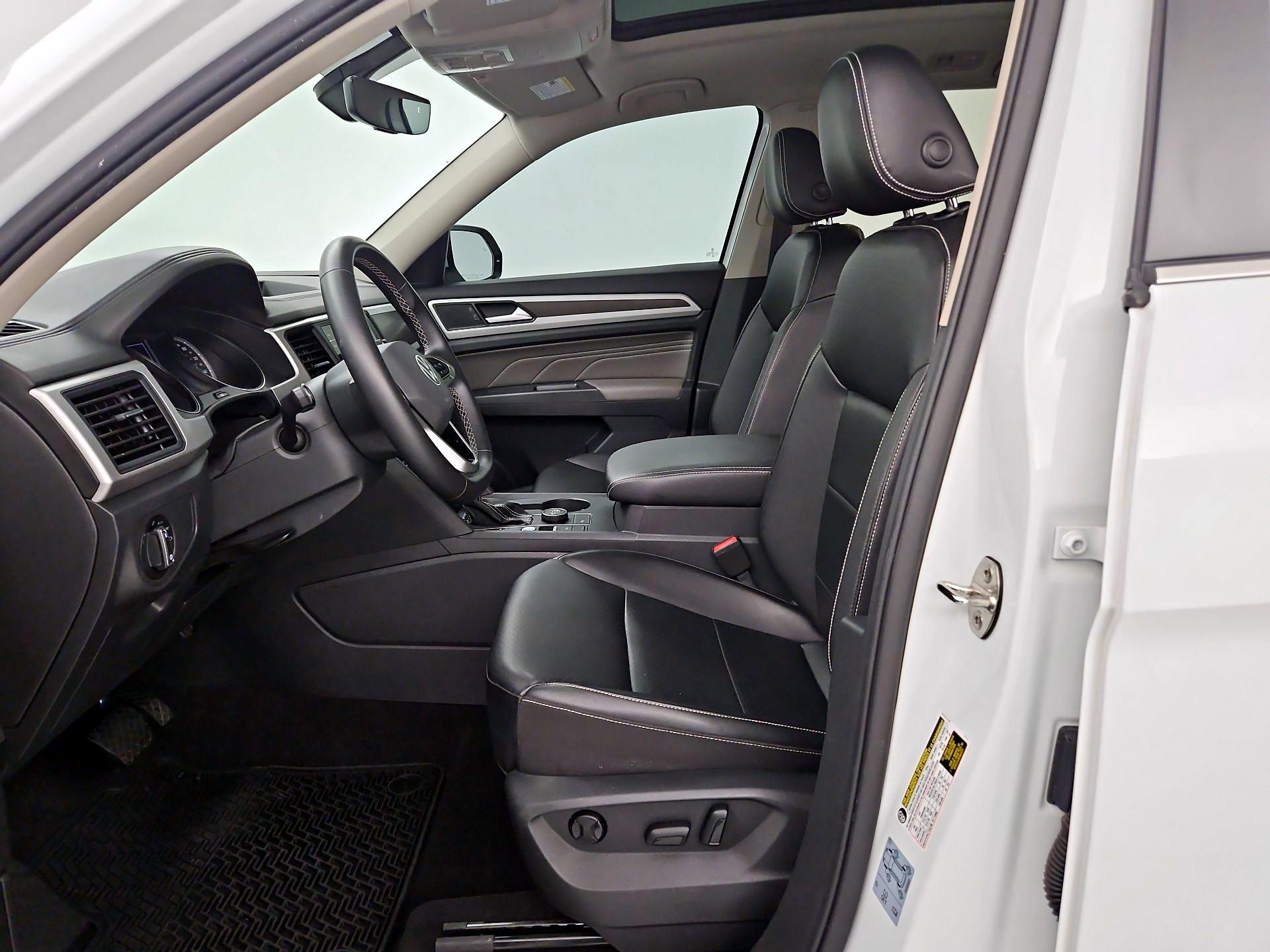 Thumbnail: 2021 Volkswagen Atlas - 9