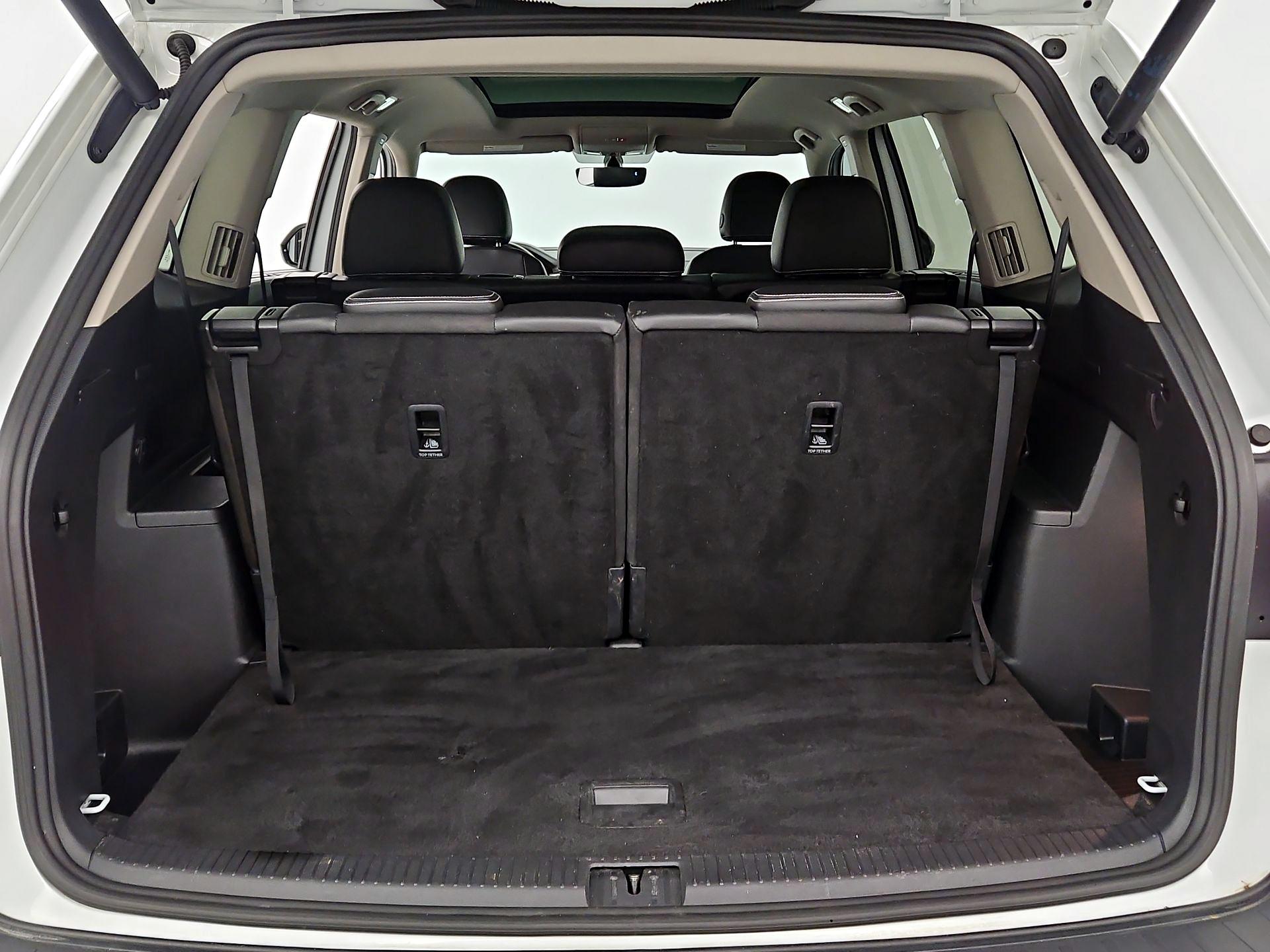 Thumbnail: 2021 Volkswagen Atlas - 20