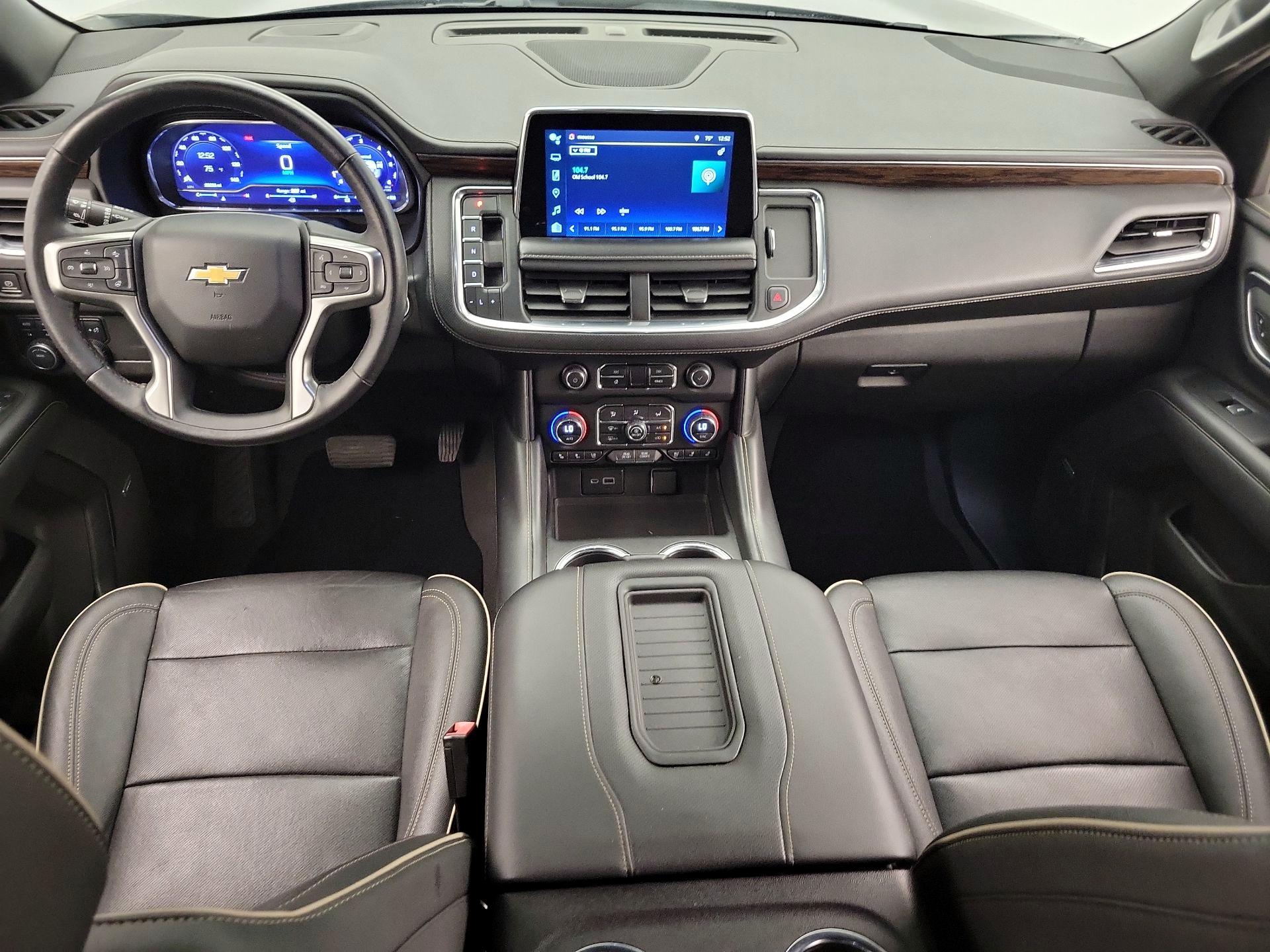 Thumbnail: 2022 Chevrolet Suburban - 9