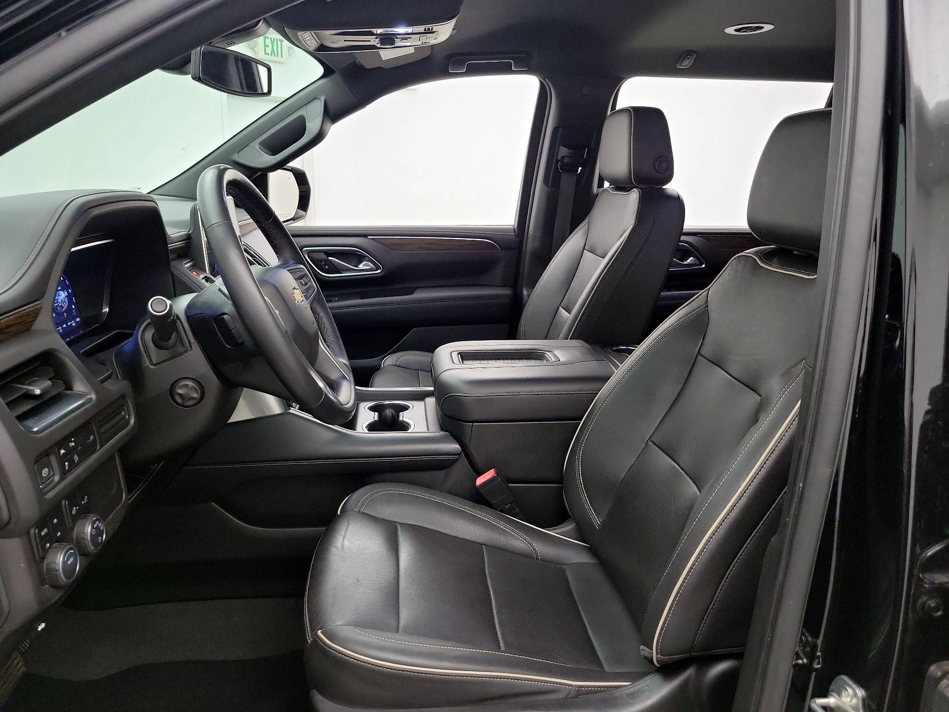 Thumbnail: 2022 Chevrolet Suburban - 11
