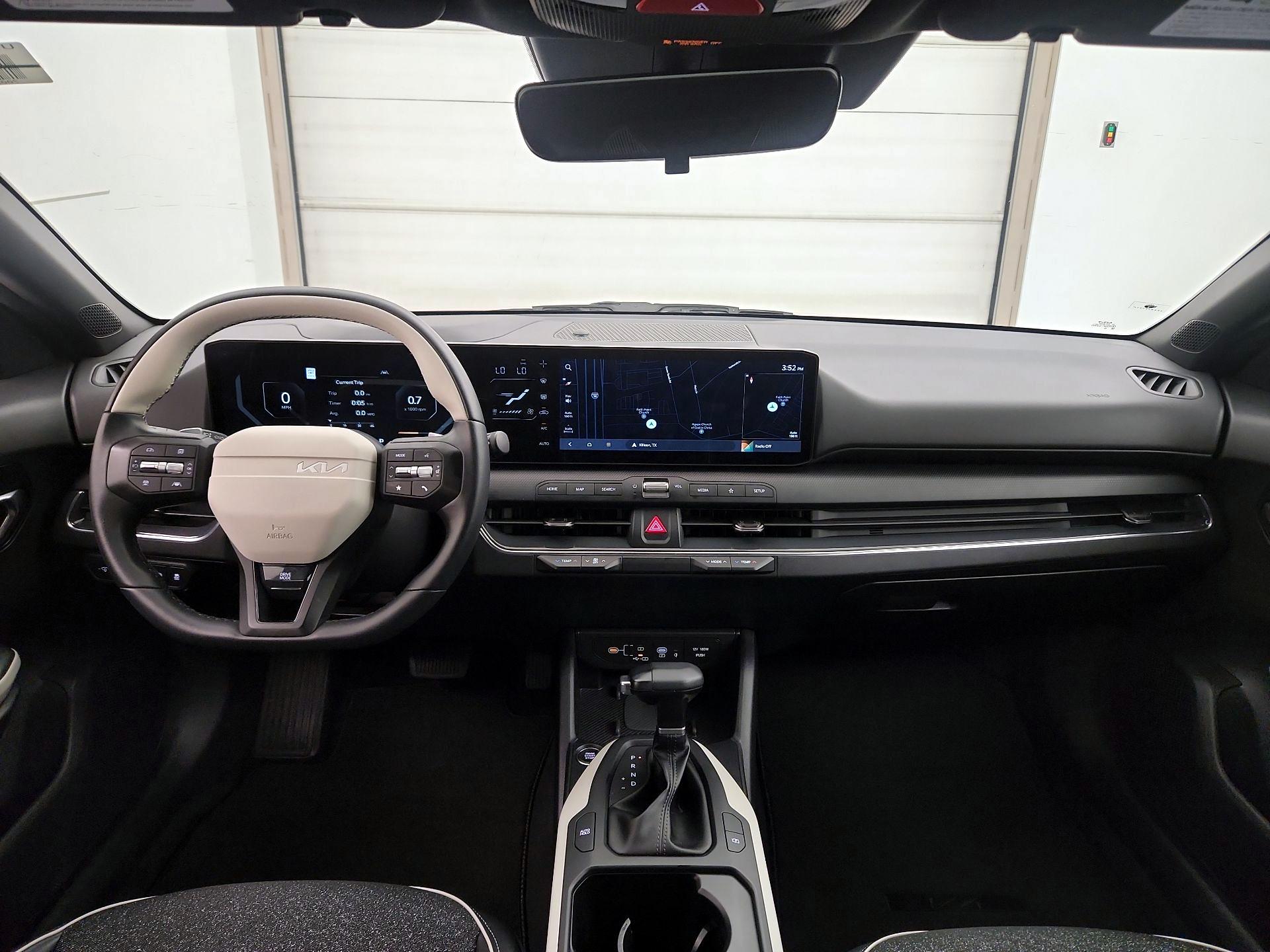 Thumbnail: 2025 Kia K4 - 9