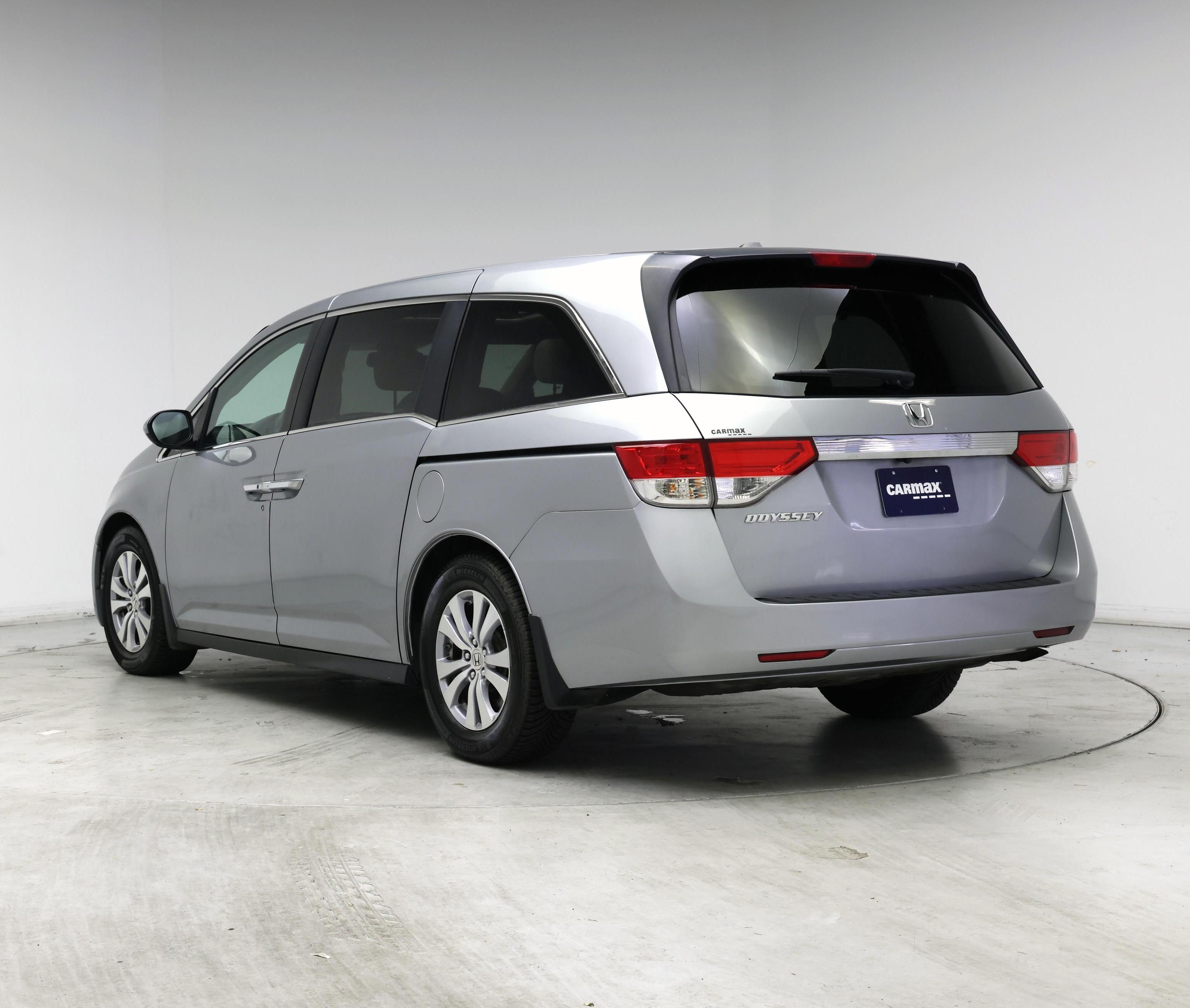 Thumbnail: 2017 Honda Odyssey - 2
