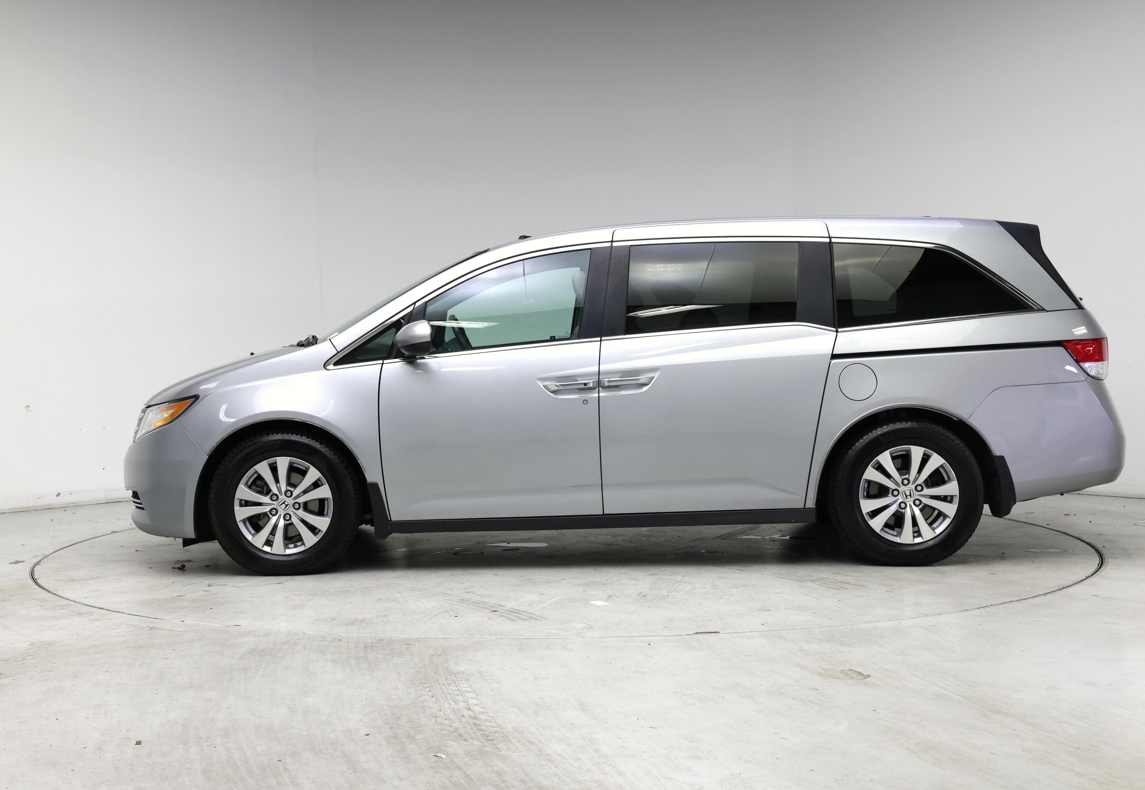Thumbnail: 2017 Honda Odyssey - 3