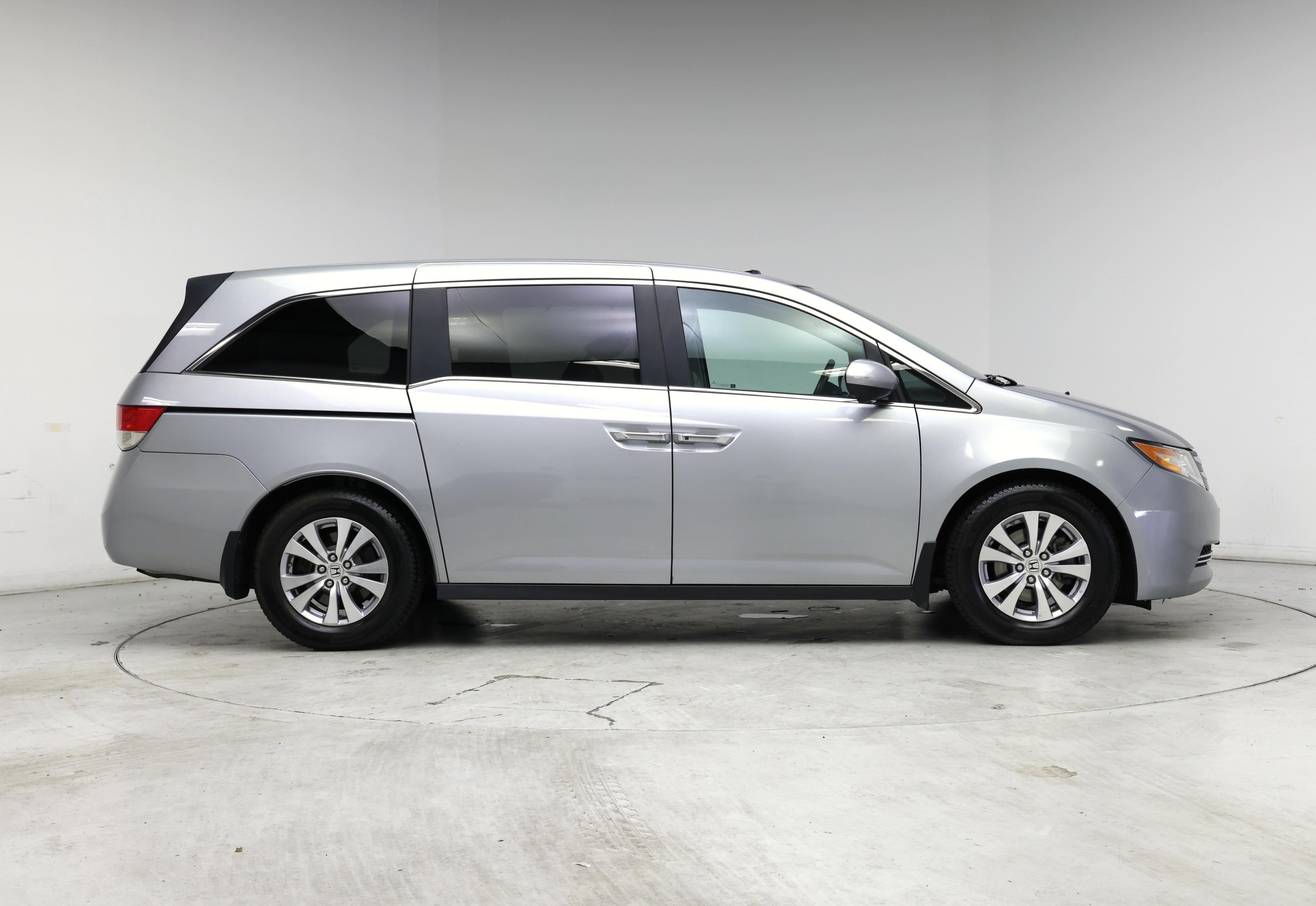 Thumbnail: 2017 Honda Odyssey - 7
