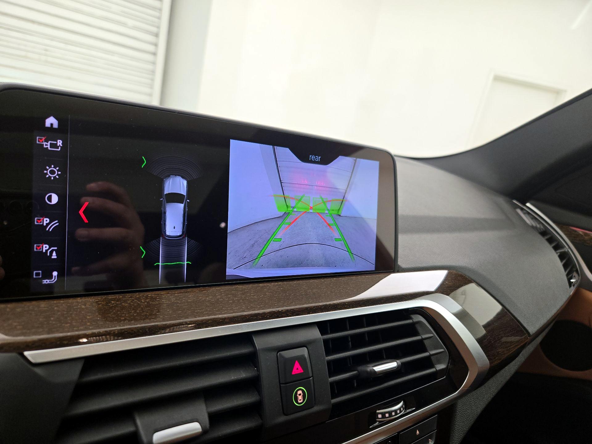Thumbnail: 2019 BMW X3 - 15