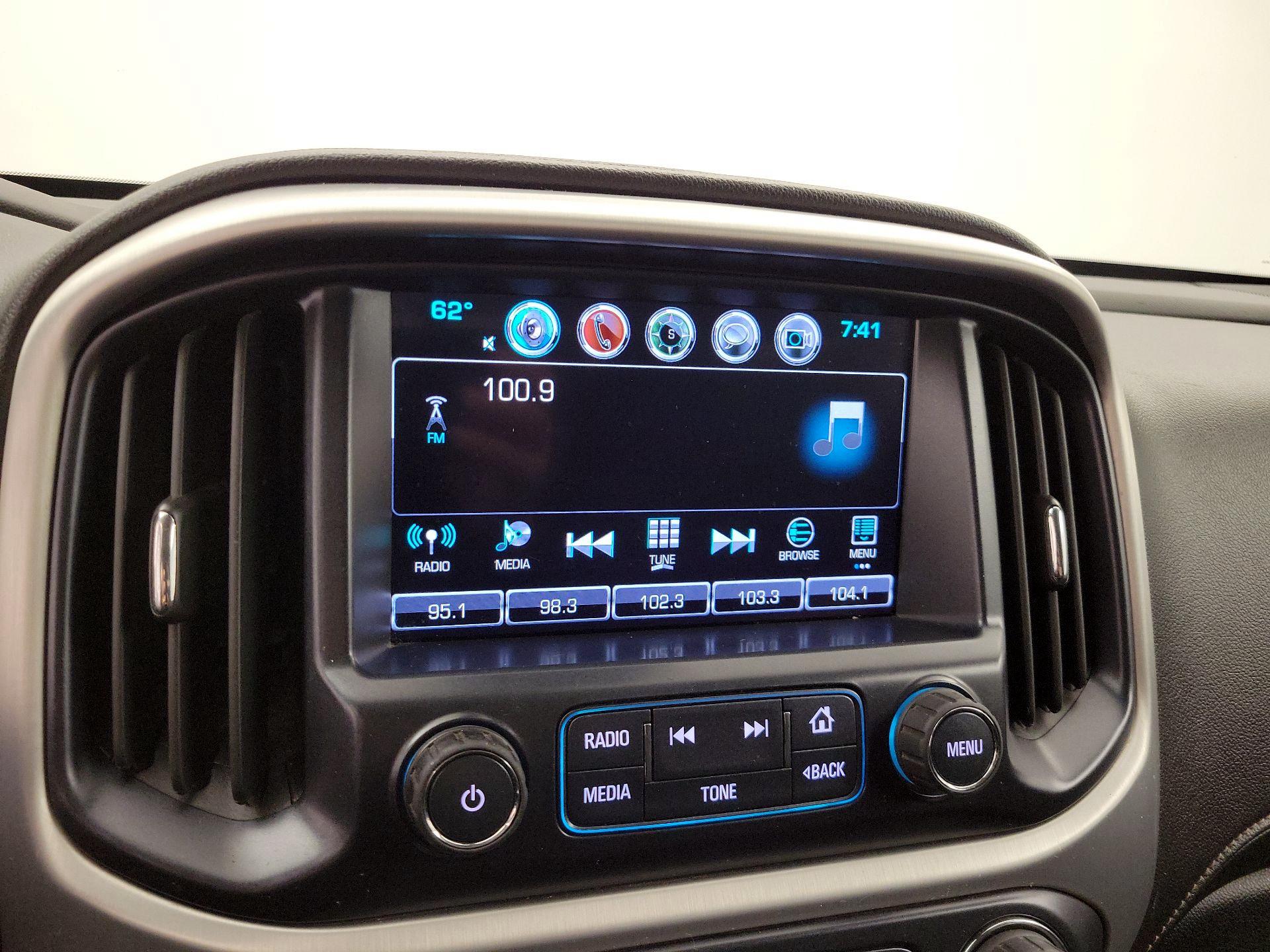 Thumbnail: 2018 GMC Canyon - 16