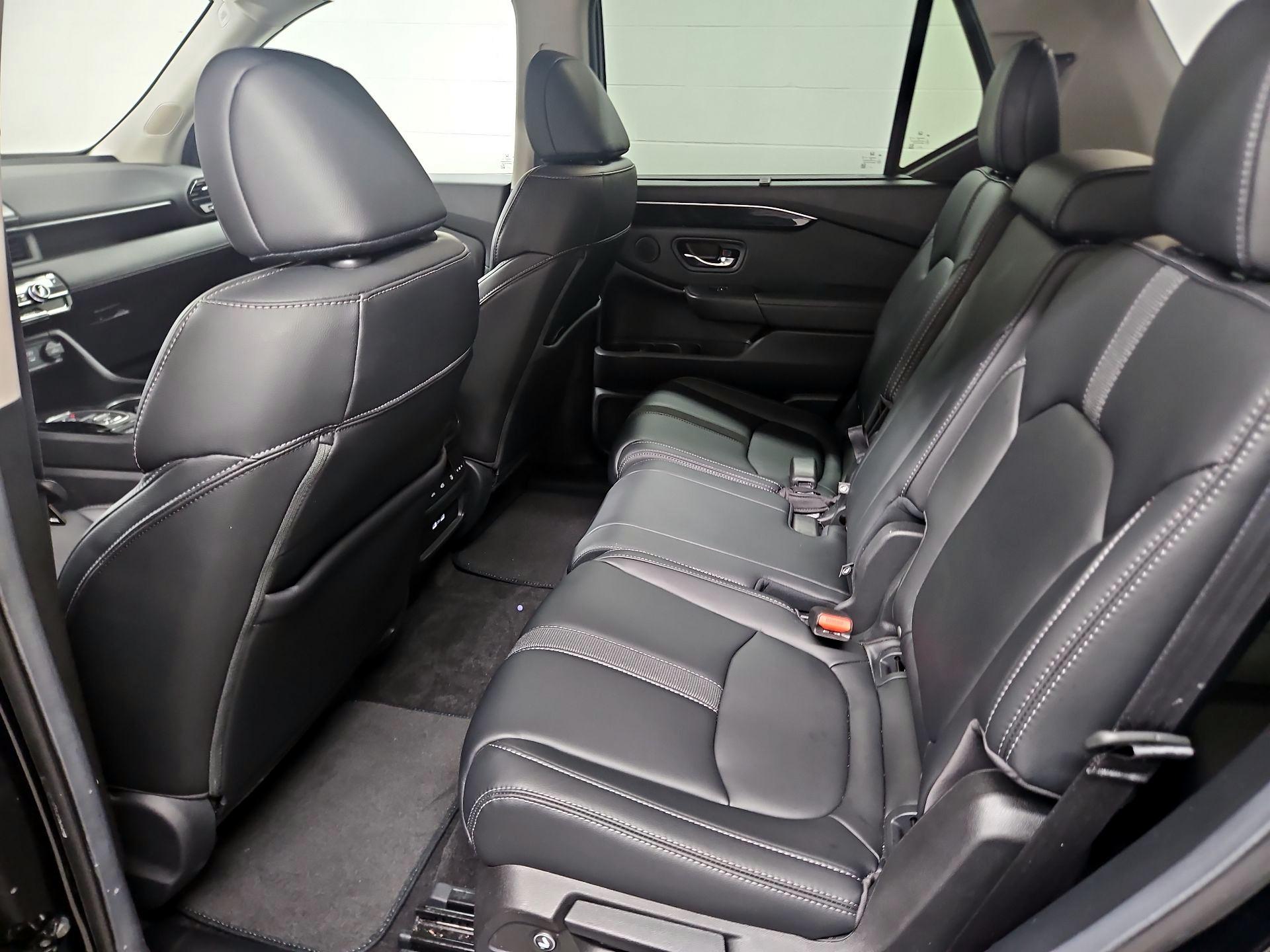 Thumbnail: 2023 Honda Pilot - 19