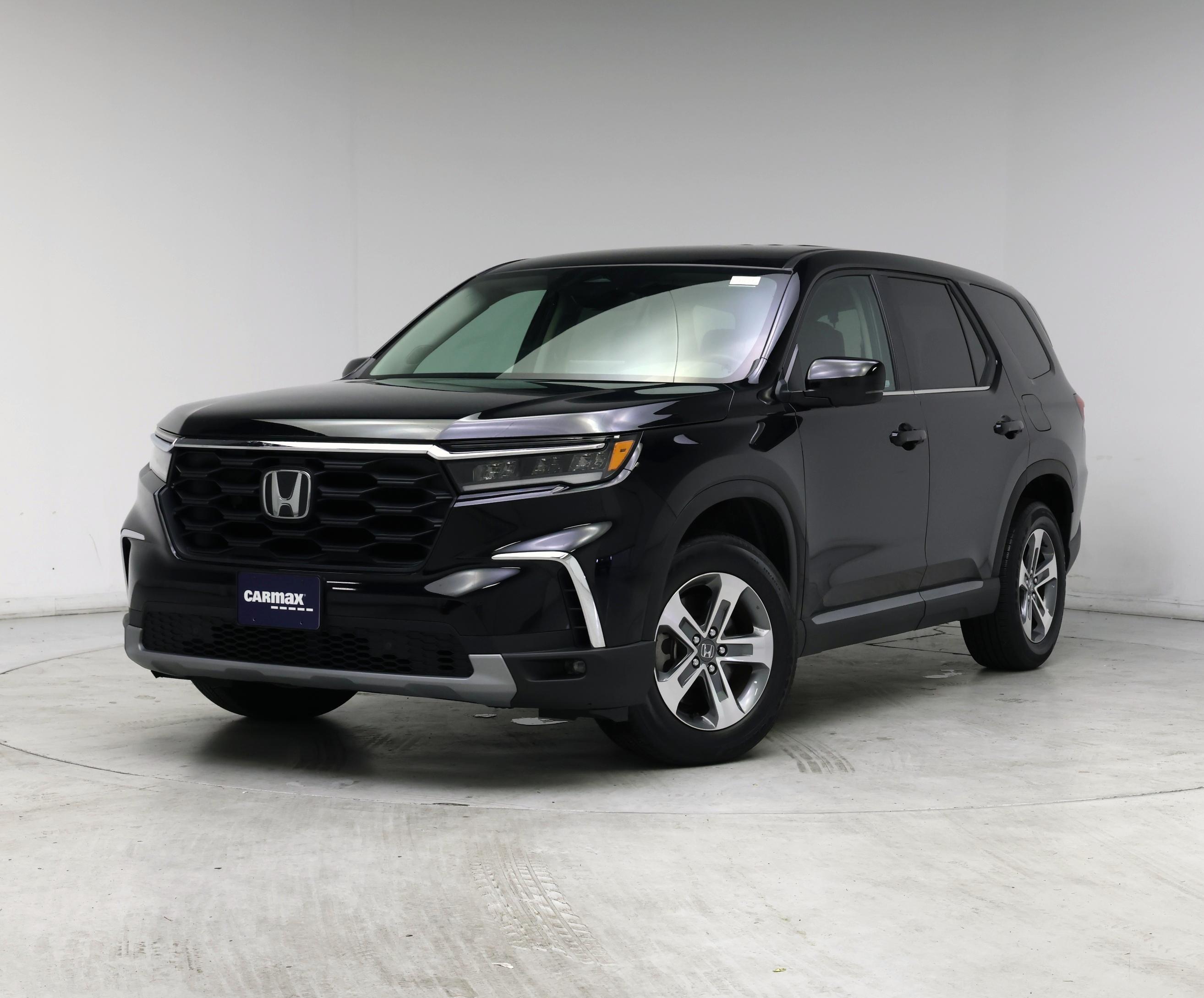 Thumbnail: 2023 Honda Pilot - 4