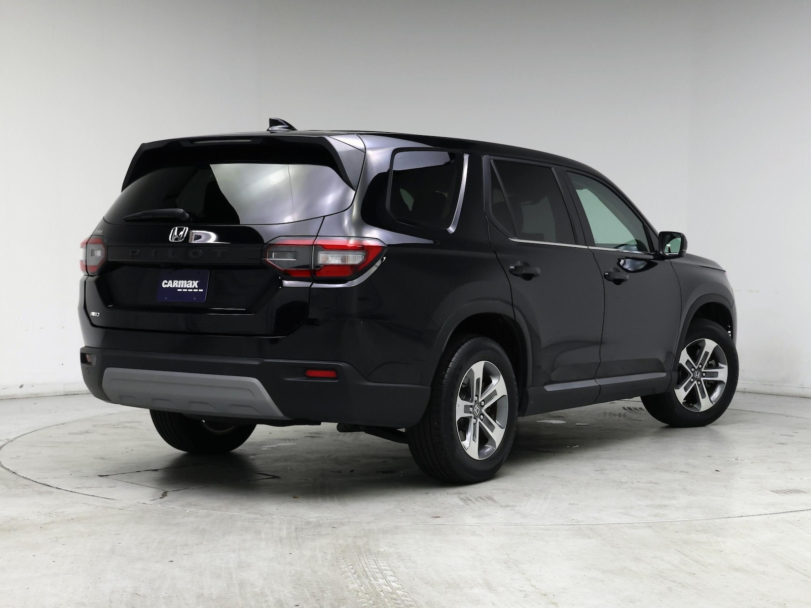 2023 Honda Pilot EX-L - Photo 9