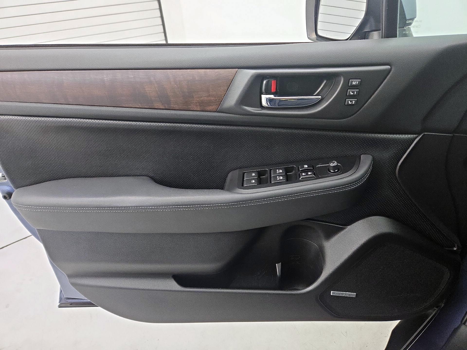 Thumbnail: 2016 Subaru Outback - 12