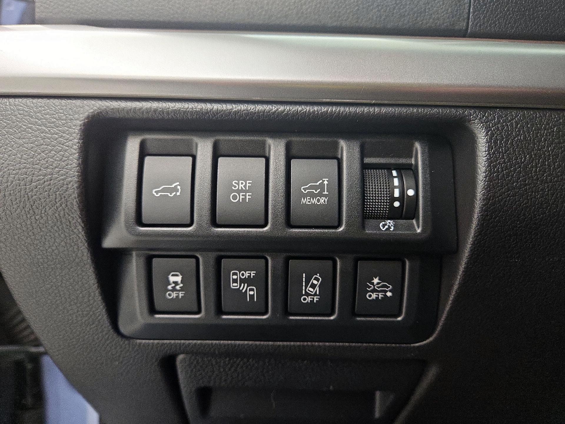 Thumbnail: 2016 Subaru Outback - 13