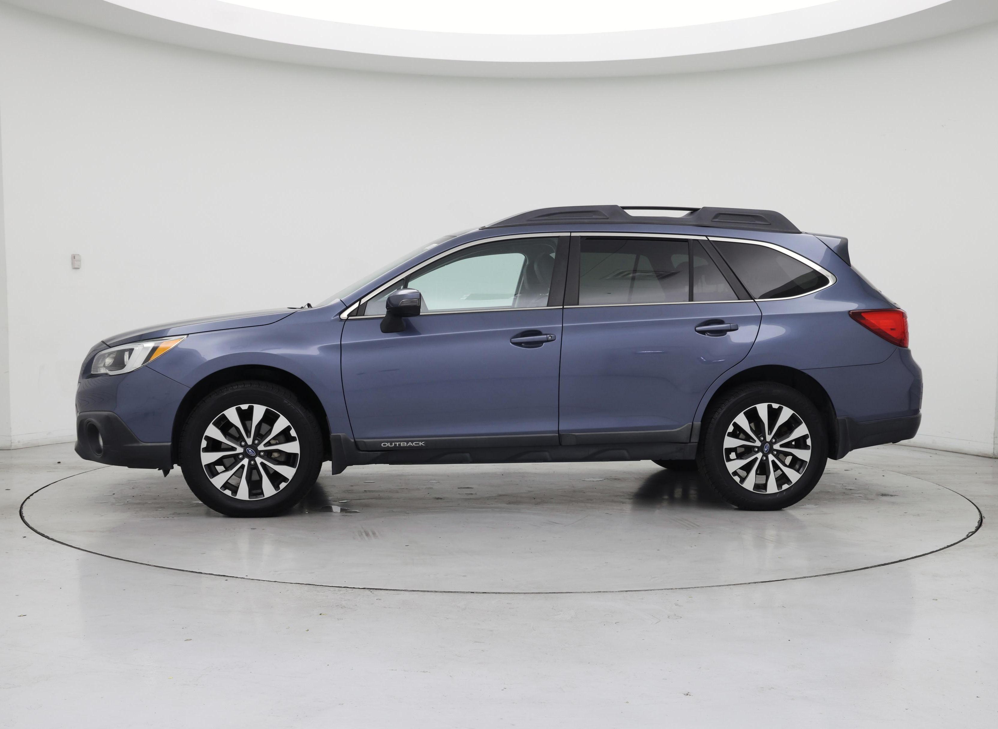 Thumbnail: 2016 Subaru Outback - 3
