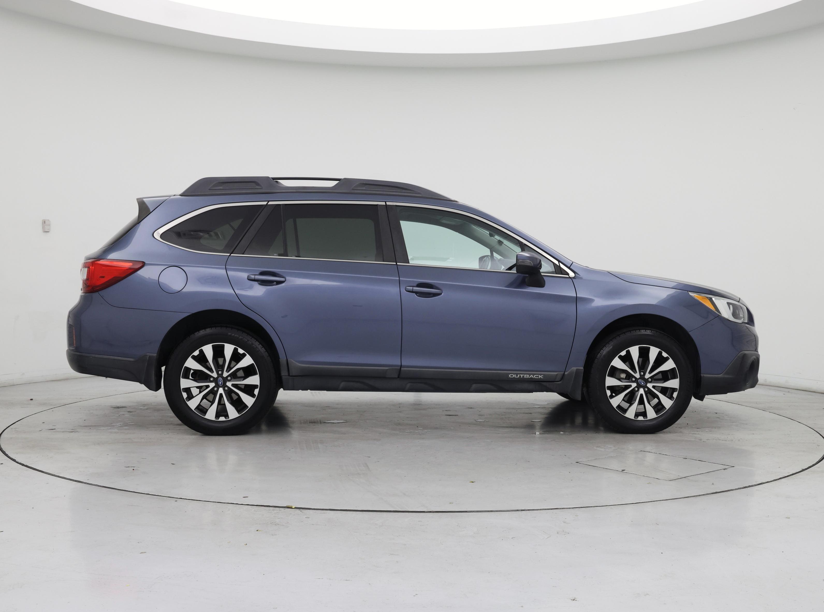 Thumbnail: 2016 Subaru Outback - 7