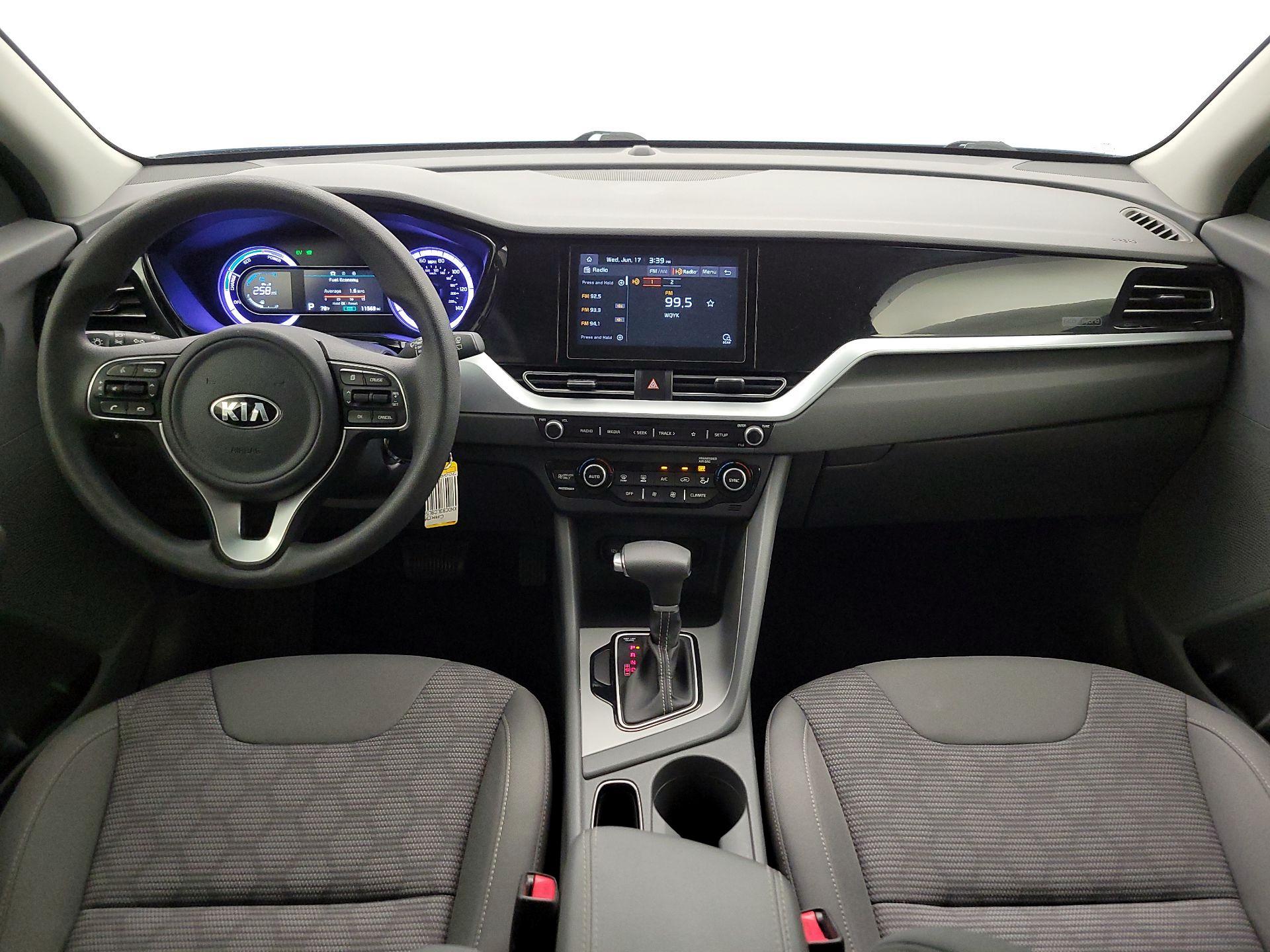 Thumbnail: 2020 Kia Niro - 9