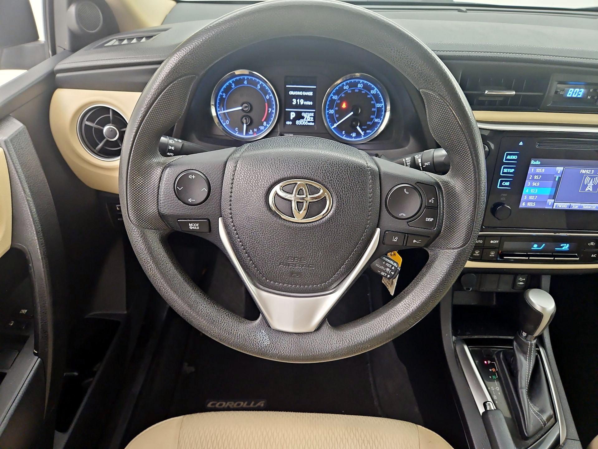 Thumbnail: 2017 Toyota Corolla - 10