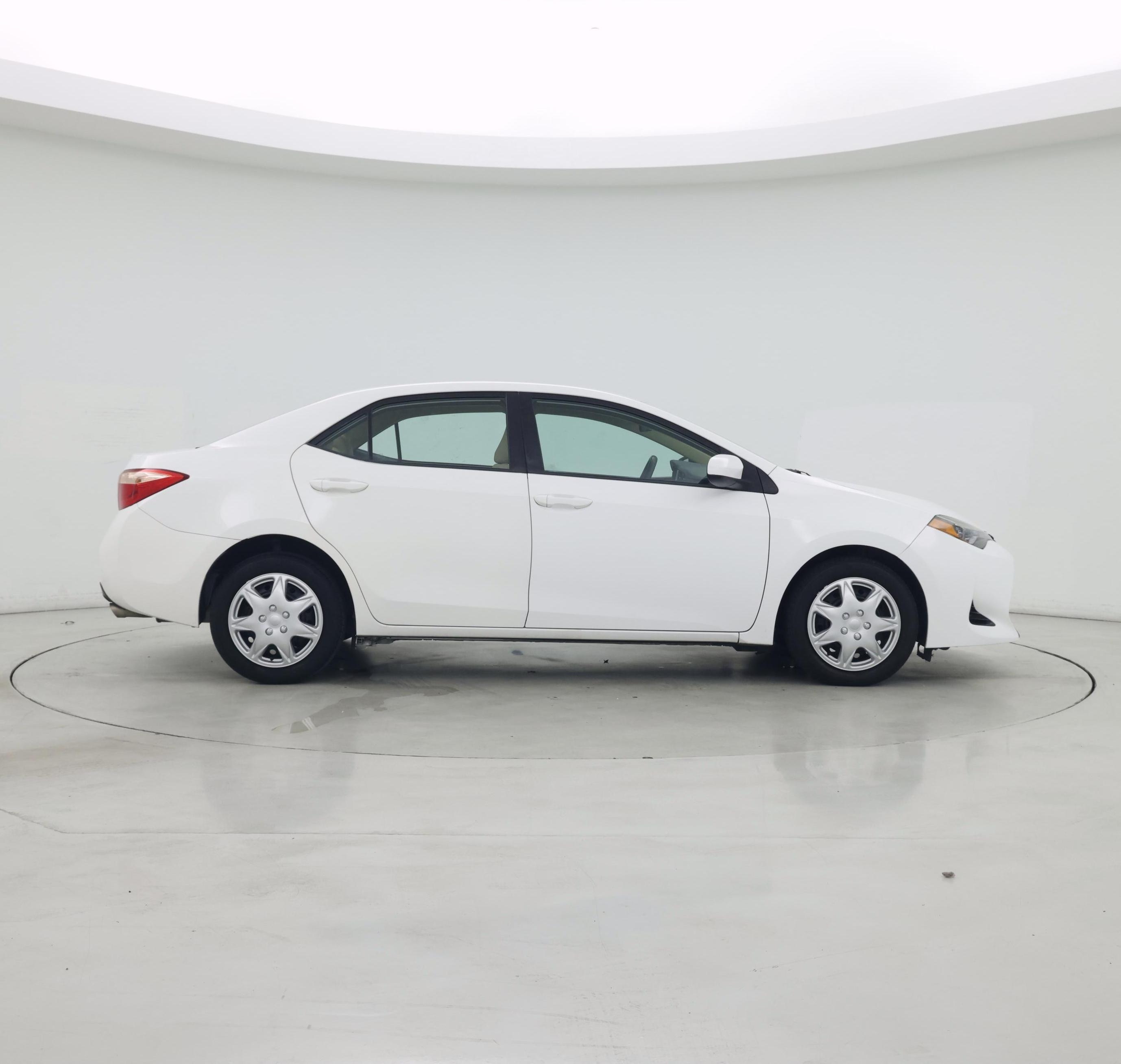 Thumbnail: 2017 Toyota Corolla - 7