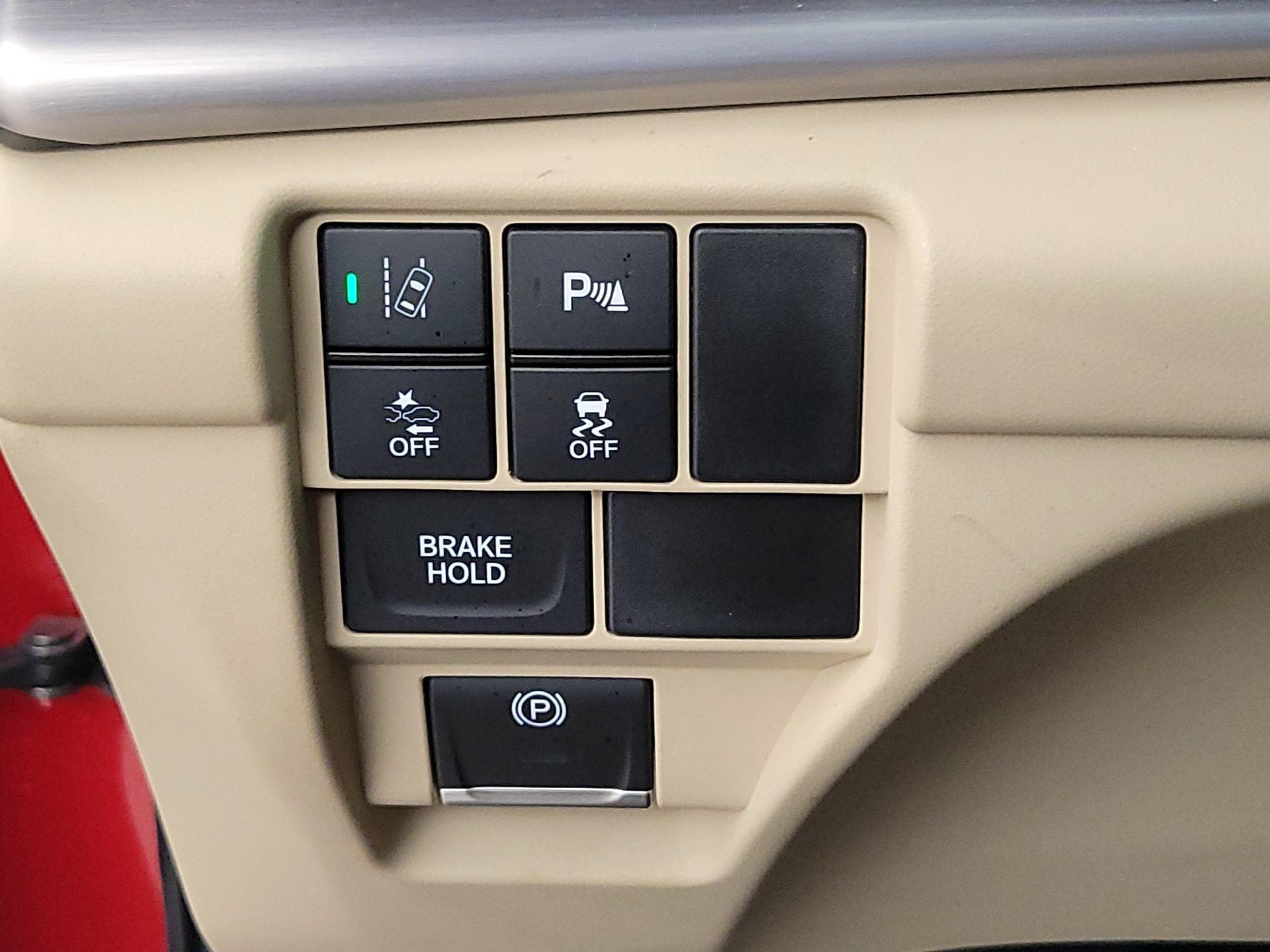 Thumbnail: 2021 Acura RDX - 13