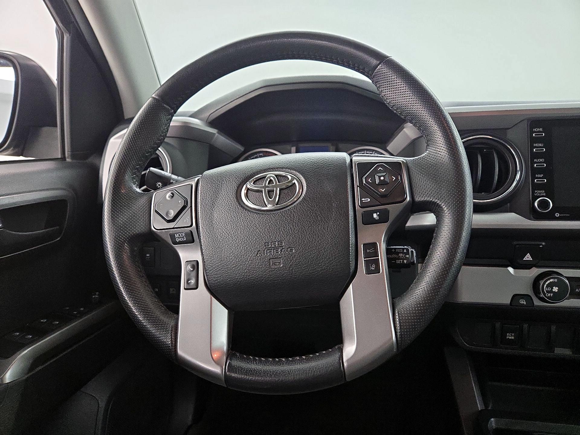 Thumbnail: 2021 Toyota Tacoma - 10